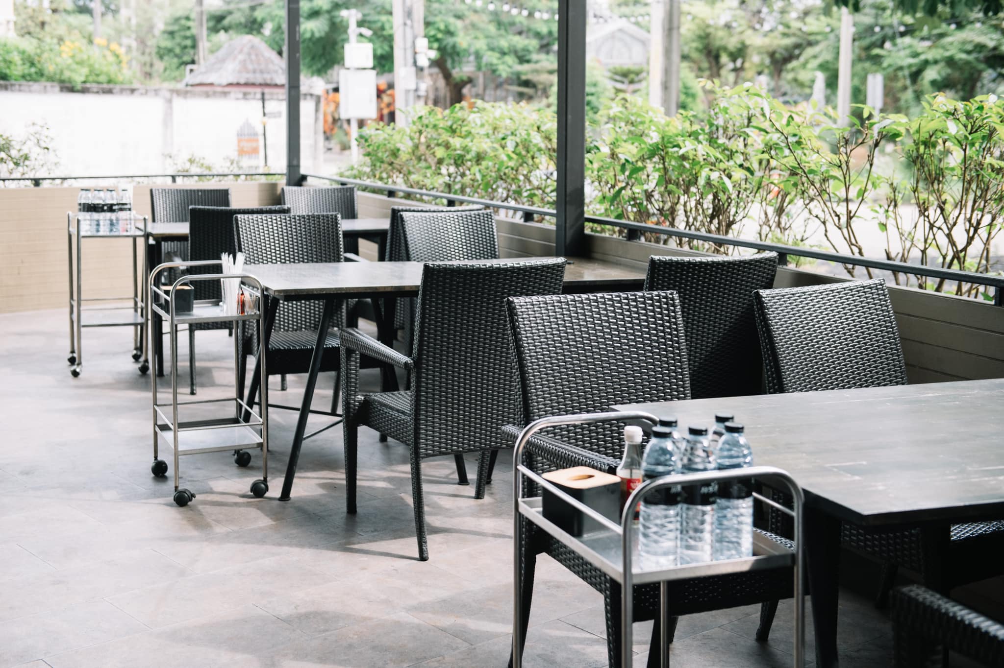 ครัวจำแลง แปลงกาย, ยุ้งข้าวหอม, ขมิ้น Camin Cuisine &amp; Cafe, สาขาอารีย์, ละมุนลิ้น โฮม คิทเช่น, ภูเก็จ, Bistro Palette, Aim.Bangkok, บ้านสะใภ้ใต้, ครัวข้าวหอม แกงปักษ์ใต้, บ้านไอซ์, Paknang.bkk, คุ้น•เคย Eatery, Cafe &amp; Bar, ครัวรสนคร, ครัวคุณอิ้น, สาขาเลียบทางด่วนรามอินทรา, ครัวปากพนัง (อาหารปักษ์ใต้), ปรายระย้า, เรือนแม่หลุย, มัลลิกา ชุมพร อาหารปักษ์ใต้