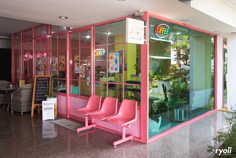 NANA Coffee Roasters, Mmc.bkk, FO SHO BRO, Dear December Cafe, The 66 Cottage, The Black Forest, Bougain Cafe &amp; Crafts, La Mesa Coffee Co., Coffee Station, Gooseberry Coffee Bearing-Lasalle, OOOz.cafe , Shalala Cafe