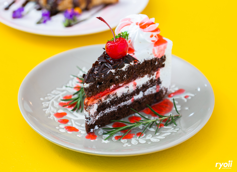 NANA Coffee Roasters, Mmc.bkk, FO SHO BRO, Dear December Cafe, The 66 Cottage, The Black Forest, Bougain Cafe &amp; Crafts, La Mesa Coffee Co., Coffee Station, Gooseberry Coffee Bearing-Lasalle, OOOz.cafe , Shalala Cafe