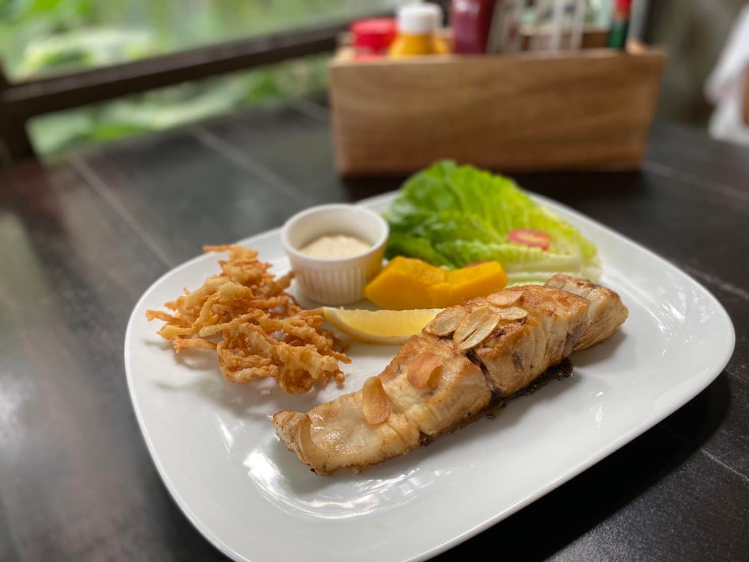 Nomimono Izakaya, กะทิบ้านอาหารไทยและขนม, ก๋วยเตี๋ยวเรือนแพ, Sasi Bangkok, Blooming Cafe, 128 Craft &amp; Soul, อิ่มใจ เสือร้อง, Cafe Casta, ต๋องริมทาง, Wife's Restaurant, บ้านสวนองุ่น, เฮือนลำพูน, COAL Bistro, SUNKISS.bangkok, ร้านดวงเดือนจิ้มจุ่มอาหารอีสาน, ก๋วยเตี๋ยวไม่มีชื่อ ตลิ่งชัน