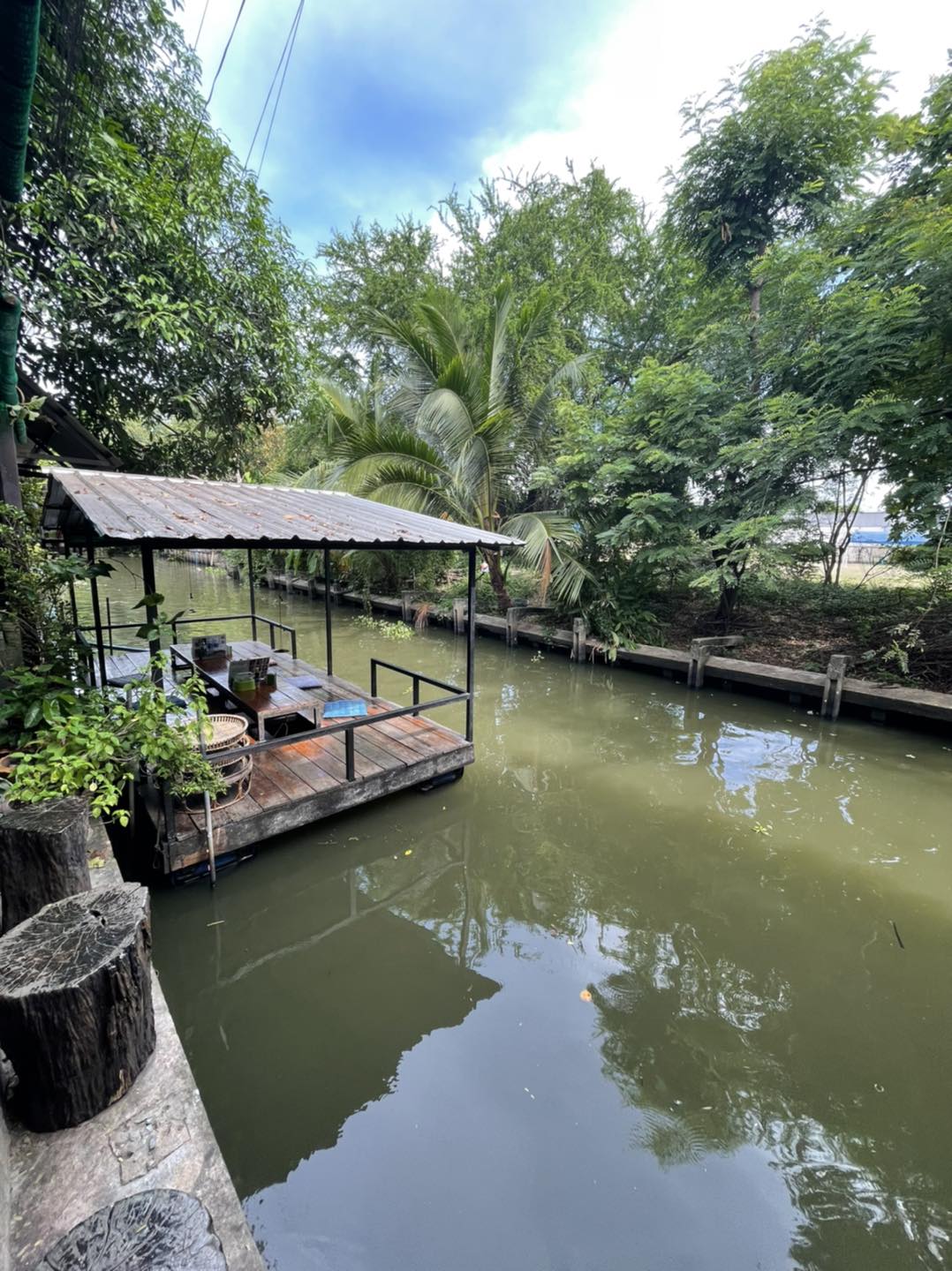 Nomimono Izakaya, กะทิบ้านอาหารไทยและขนม, ก๋วยเตี๋ยวเรือนแพ, Sasi Bangkok, Blooming Cafe, 128 Craft &amp; Soul, อิ่มใจ เสือร้อง, Cafe Casta, ต๋องริมทาง, Wife's Restaurant, บ้านสวนองุ่น, เฮือนลำพูน, COAL Bistro, SUNKISS.bangkok, ร้านดวงเดือนจิ้มจุ่มอาหารอีสาน, ก๋วยเตี๋ยวไม่มีชื่อ ตลิ่งชัน