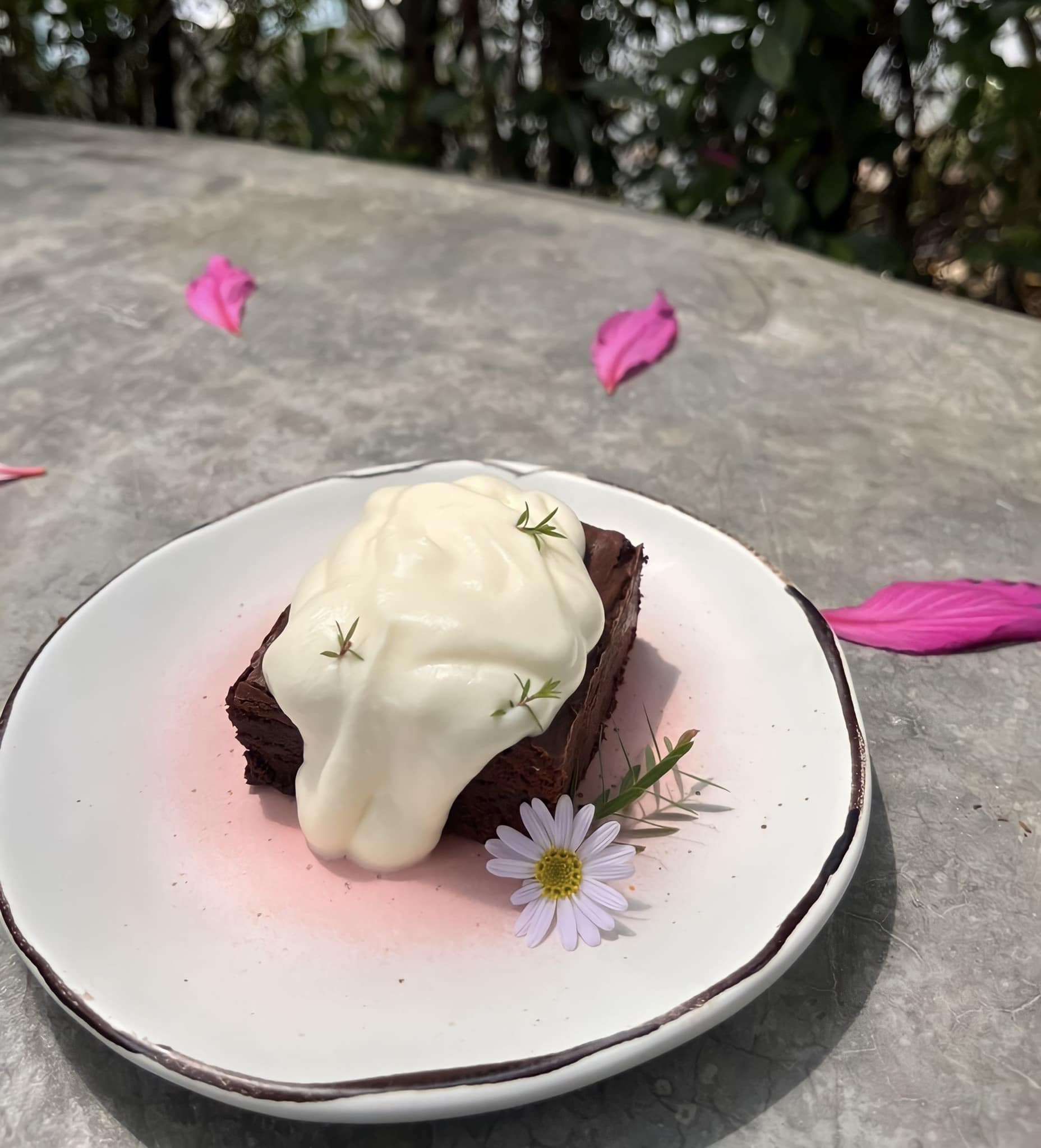 Nomimono Izakaya, กะทิบ้านอาหารไทยและขนม, ก๋วยเตี๋ยวเรือนแพ, Sasi Bangkok, Blooming Cafe, 128 Craft &amp; Soul, อิ่มใจ เสือร้อง, Cafe Casta, ต๋องริมทาง, Wife's Restaurant, บ้านสวนองุ่น, เฮือนลำพูน, COAL Bistro, SUNKISS.bangkok, ร้านดวงเดือนจิ้มจุ่มอาหารอีสาน, ก๋วยเตี๋ยวไม่มีชื่อ ตลิ่งชัน