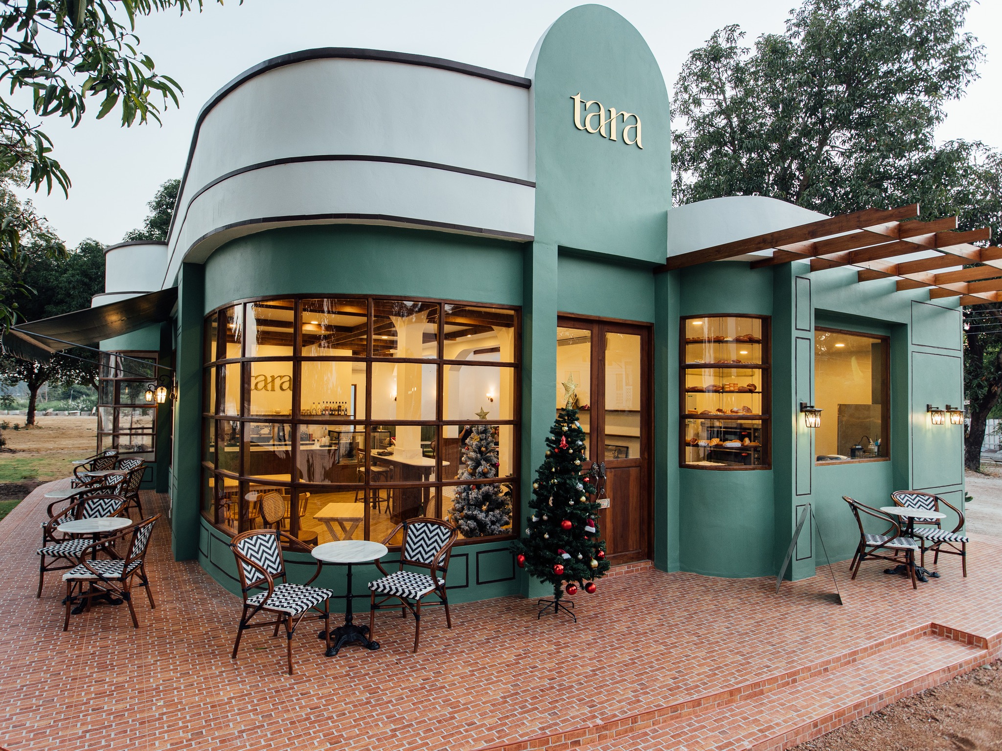 Simple Things, Mindset Cafe, GIVEANDTAKE Cafe House, เถียงนา Coffee and Bakery Farm, TARA Kaffee&amp;Patisserie', Mood Cafe, View doi Coffee Home, One Day One Cafe', สวนพร้าว คาเฟ่, A Little Craft Cafe, Braverly, สวนป่าตากา คาเฟ่, SOON CAFE, Ava Cafe’, Charfinn cafe’, PlumucH, Harmonica 2, River Bar Cafe, Chavee Cafe, TonTong Cafe, สวนเหนือกาแฟ, Diff desofto, สายหวานคาเฟ่, Kyoto Shi Cafe, DRIP GAN, Move on - มูฟออน