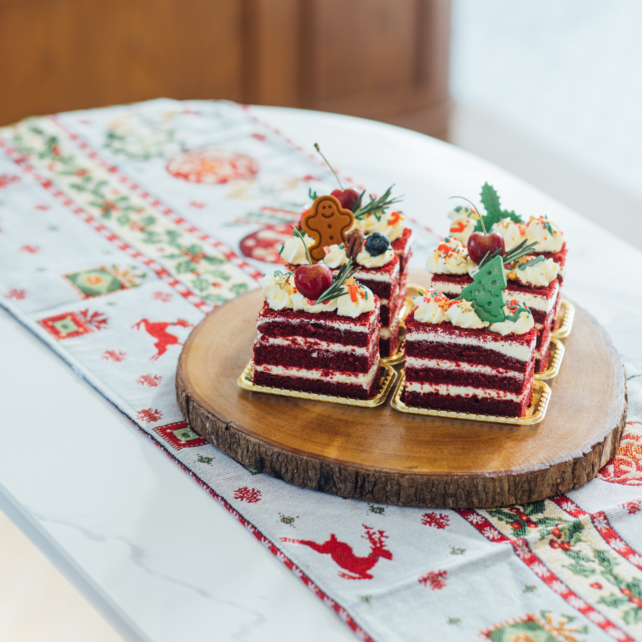 Simple Things, Mindset Cafe, GIVEANDTAKE Cafe House, เถียงนา Coffee and Bakery Farm, TARA Kaffee&amp;Patisserie', Mood Cafe, View doi Coffee Home, One Day One Cafe', สวนพร้าว คาเฟ่, A Little Craft Cafe, Braverly, สวนป่าตากา คาเฟ่, SOON CAFE, Ava Cafe’, Charfinn cafe’, PlumucH, Harmonica 2, River Bar Cafe, Chavee Cafe, TonTong Cafe, สวนเหนือกาแฟ, Diff desofto, สายหวานคาเฟ่, Kyoto Shi Cafe, DRIP GAN, Move on - มูฟออน