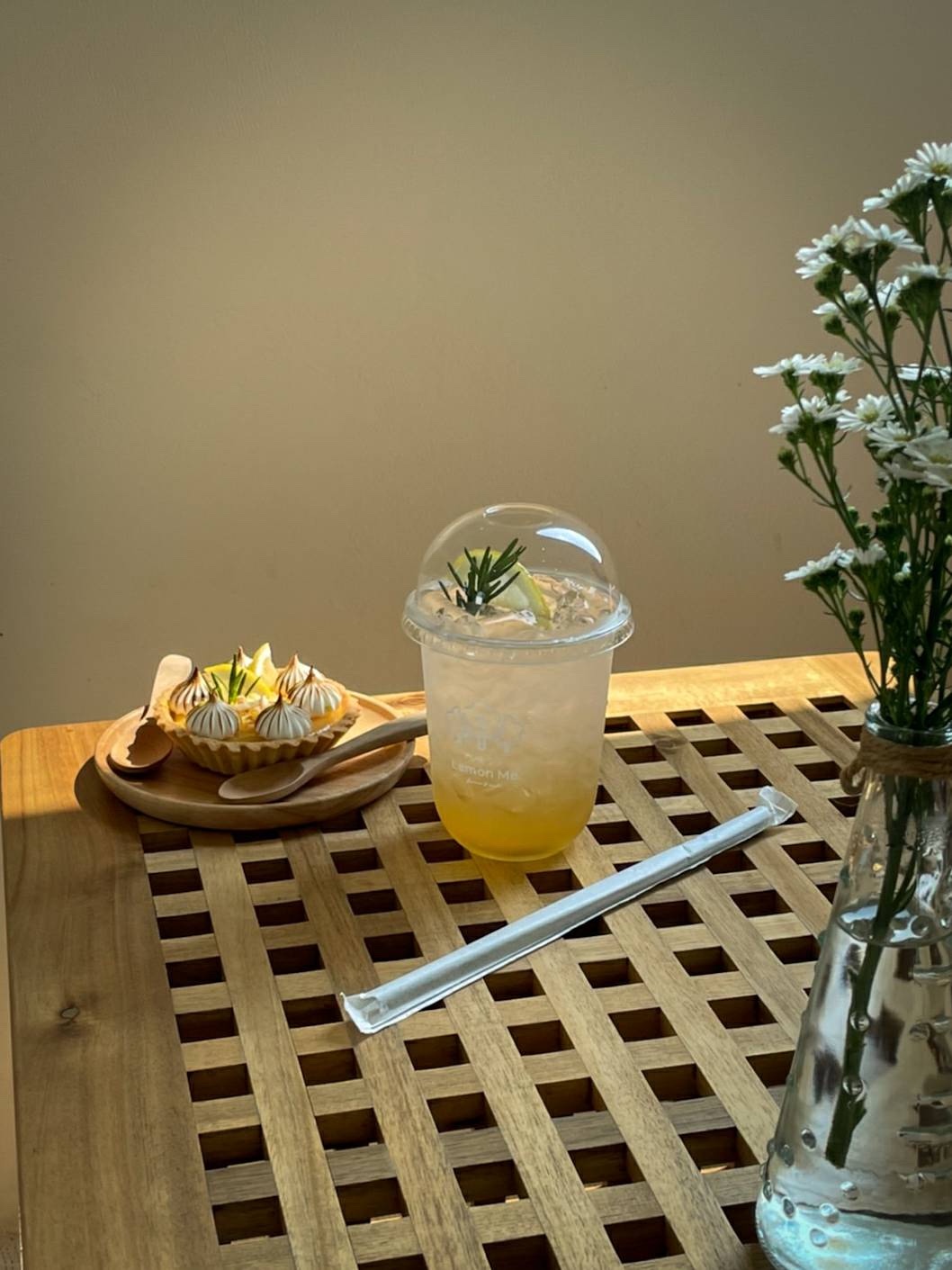 Autumn haus, YOJU Cafe, Lemon Me Farm, STARTCafé, Lot no.8 cafe, 23 cafe and bistro, STAY WITH TREE cafe, April Flavors cafe, Destiny cafe', บ้านปายนา, DUBUA CAFE, House of Chandra - เสน่ห์จันทน์ , 11 Elephant Dessert Cafe, Hangar Cafe', Merce Cafe & Restaurant, Ton Khao Terrace, O2 Kaffee & Bistro, Pomelo Cafe, Little tree, Chinu Coffee