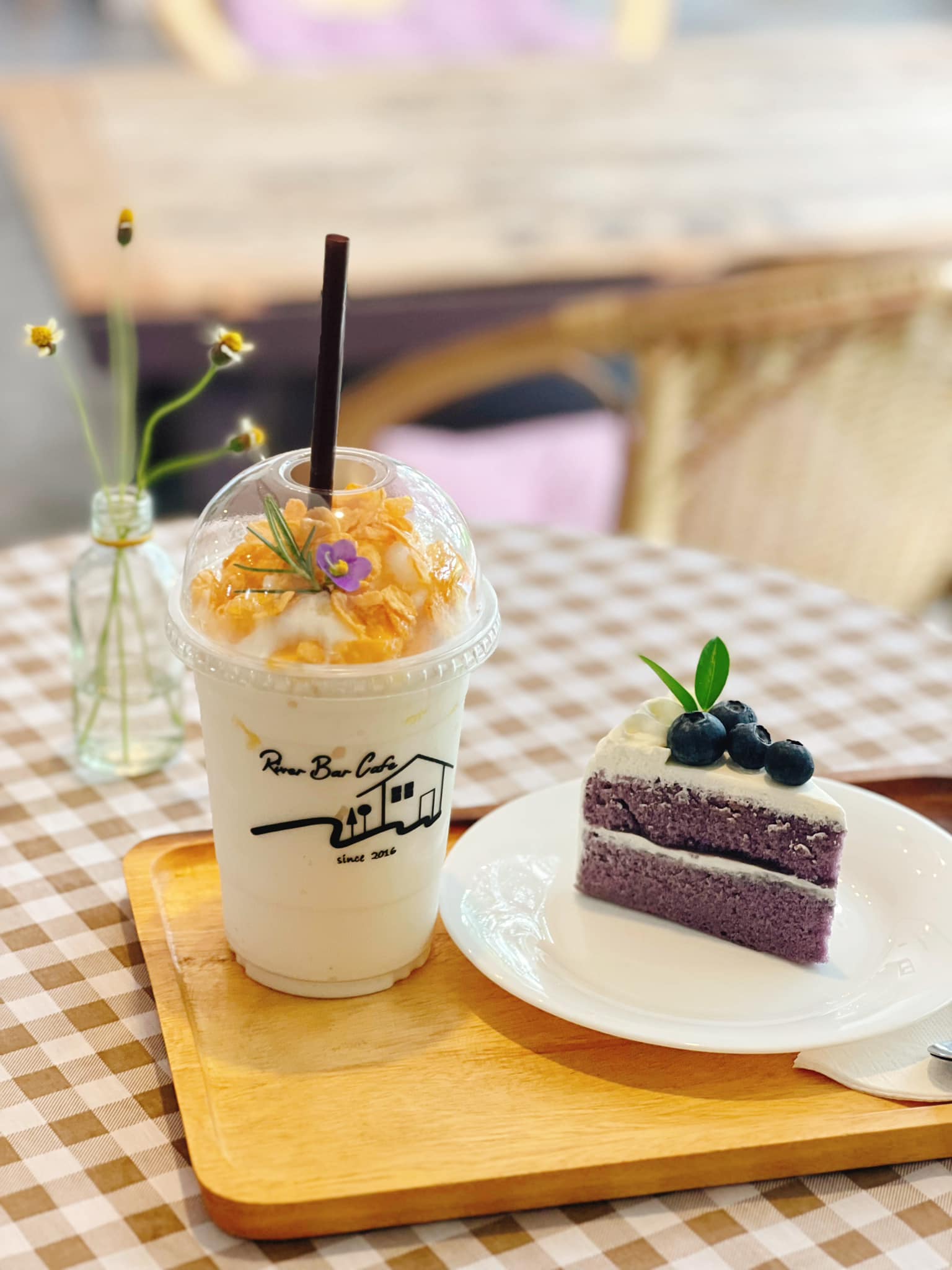 Simple Things, Mindset Cafe, GIVEANDTAKE Cafe House, เถียงนา Coffee and Bakery Farm, TARA Kaffee&amp;Patisserie', Mood Cafe, View doi Coffee Home, One Day One Cafe', สวนพร้าว คาเฟ่, A Little Craft Cafe, Braverly, สวนป่าตากา คาเฟ่, SOON CAFE, Ava Cafe’, Charfinn cafe’, PlumucH, Harmonica 2, River Bar Cafe, Chavee Cafe, TonTong Cafe, สวนเหนือกาแฟ, Diff desofto, สายหวานคาเฟ่, Kyoto Shi Cafe, DRIP GAN, Move on - มูฟออน