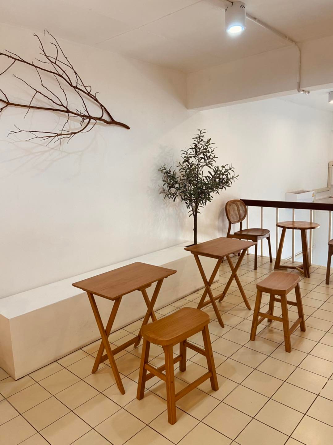 Simple Things, Mindset Cafe, GIVEANDTAKE Cafe House, เถียงนา Coffee and Bakery Farm, TARA Kaffee&amp;Patisserie', Mood Cafe, View doi Coffee Home, One Day One Cafe', สวนพร้าว คาเฟ่, A Little Craft Cafe, Braverly, สวนป่าตากา คาเฟ่, SOON CAFE, Ava Cafe’, Charfinn cafe’, PlumucH, Harmonica 2, River Bar Cafe, Chavee Cafe, TonTong Cafe, สวนเหนือกาแฟ, Diff desofto, สายหวานคาเฟ่, Kyoto Shi Cafe, DRIP GAN, Move on - มูฟออน