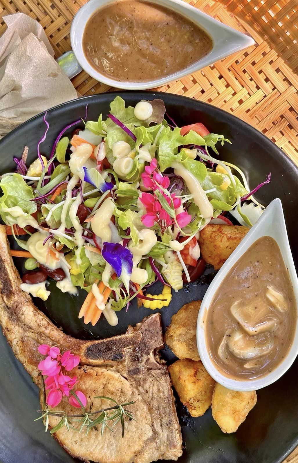 Simple Things, Mindset Cafe, GIVEANDTAKE Cafe House, เถียงนา Coffee and Bakery Farm, TARA Kaffee&amp;Patisserie', Mood Cafe, View doi Coffee Home, One Day One Cafe', สวนพร้าว คาเฟ่, A Little Craft Cafe, Braverly, สวนป่าตากา คาเฟ่, SOON CAFE, Ava Cafe’, Charfinn cafe’, PlumucH, Harmonica 2, River Bar Cafe, Chavee Cafe, TonTong Cafe, สวนเหนือกาแฟ, Diff desofto, สายหวานคาเฟ่, Kyoto Shi Cafe, DRIP GAN, Move on - มูฟออน