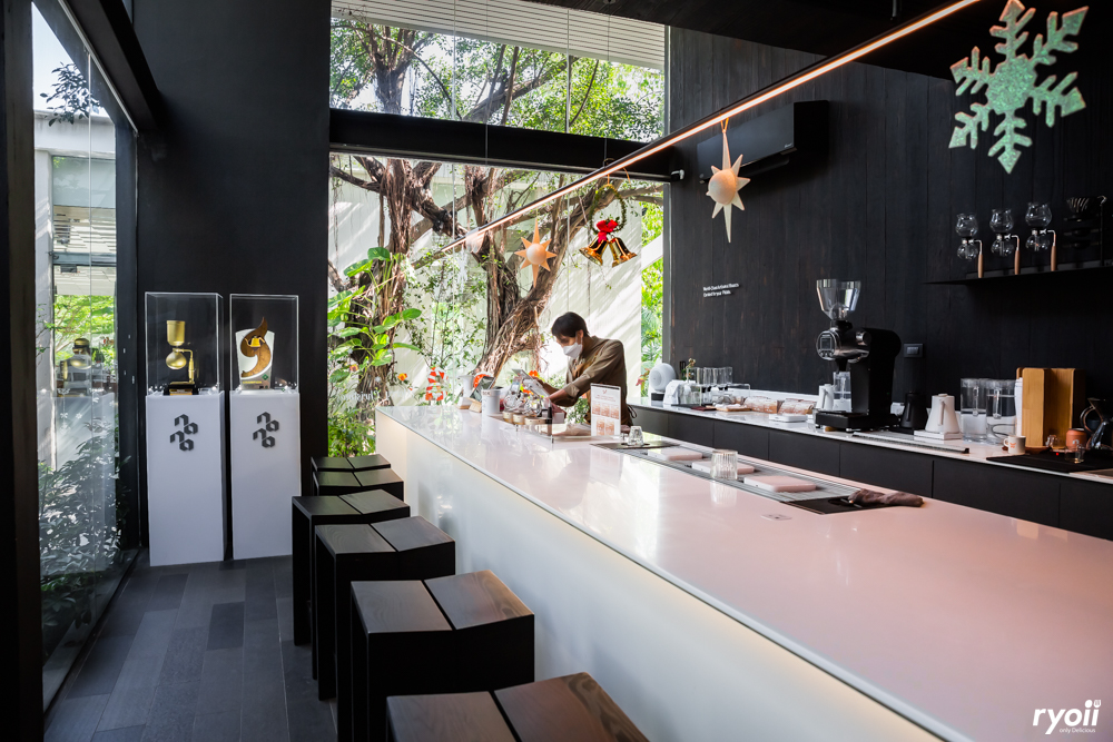 NANA Coffee Roasters, Mmc.bkk, FO SHO BRO, Dear December Cafe, The 66 Cottage, The Black Forest, Bougain Cafe &amp; Crafts, La Mesa Coffee Co., Coffee Station, Gooseberry Coffee Bearing-Lasalle, OOOz.cafe , Shalala Cafe