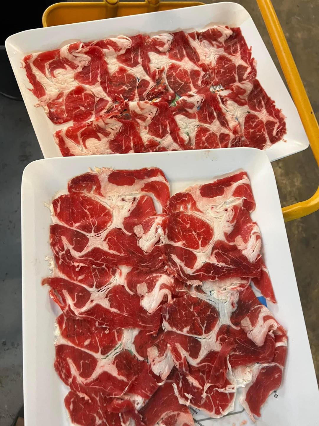 Baan suki, Y.O.U หมูกระทะ, JJANG restaurant and BBQ, ฮ่องเต้ สุกี้-ปิ้งย่าง บุฟเฟ่ต์, สุกี้ตี๋น้อย, สาขาเลียบด่วนเอกมัยรามอินทรา, BestBeef, ปิ้ง-ย่างเทวดา, Happy Suki, 18 มงกุฎ สุกี้-ชาบู, สุกี้ดารา, อร่อยติ่มซำ สุกี้สไตล์ฮ่องกง