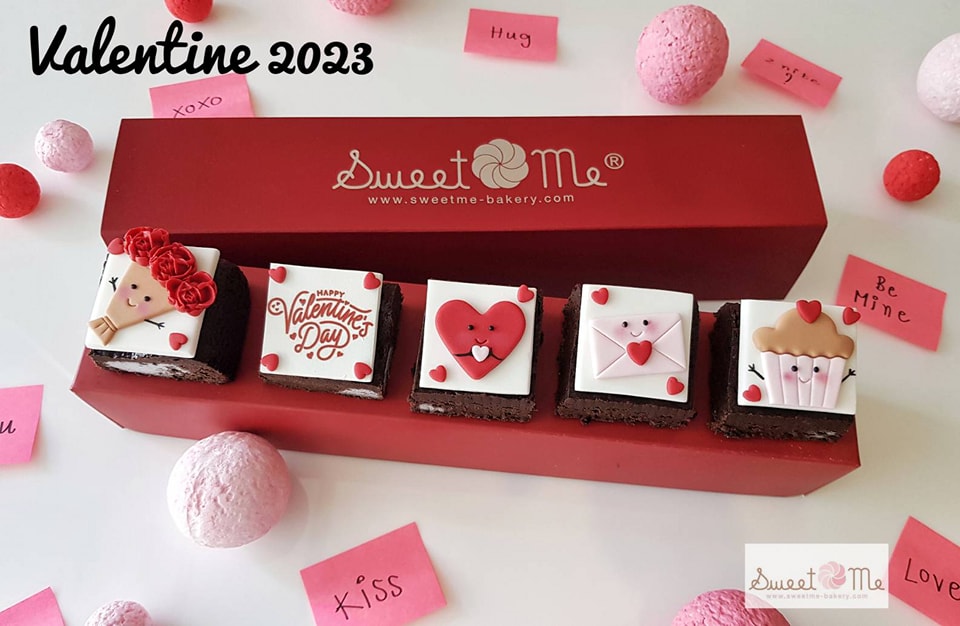 HOLIDAY PASTRY, The Rolling Pinn, Bake De Fleur, Sweet Me Bakery, PAUL Thailand, Radi, TWG Tea Salon, Cafe de Tu