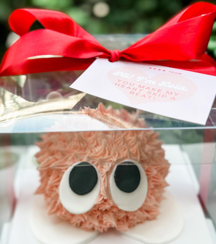 HOLIDAY PASTRY, The Rolling Pinn, Bake De Fleur, Sweet Me Bakery, PAUL Thailand, Radi, TWG Tea Salon, Cafe de Tu