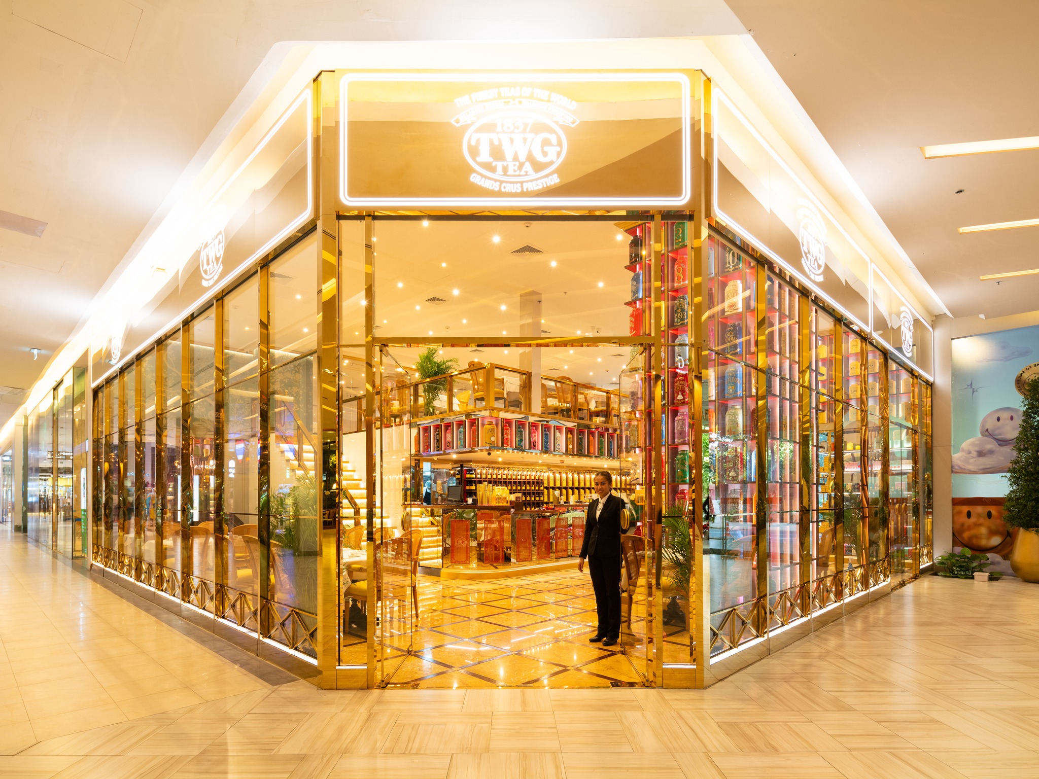 HOLIDAY PASTRY, The Rolling Pinn, Bake De Fleur, Sweet Me Bakery, PAUL Thailand, Radi, TWG Tea Salon, Cafe de Tu