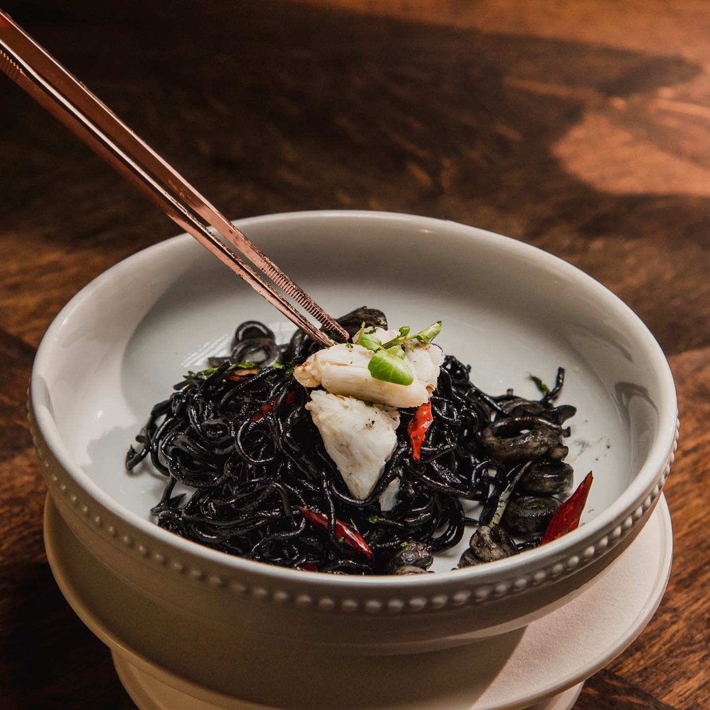 Ms.Jigger, Contento, SIWILAI CITY CLUB, ARTUR Restaurant, CLARA, Place Bangkok, YELLOW ROOF, Cat on the roof, Samsen Villa