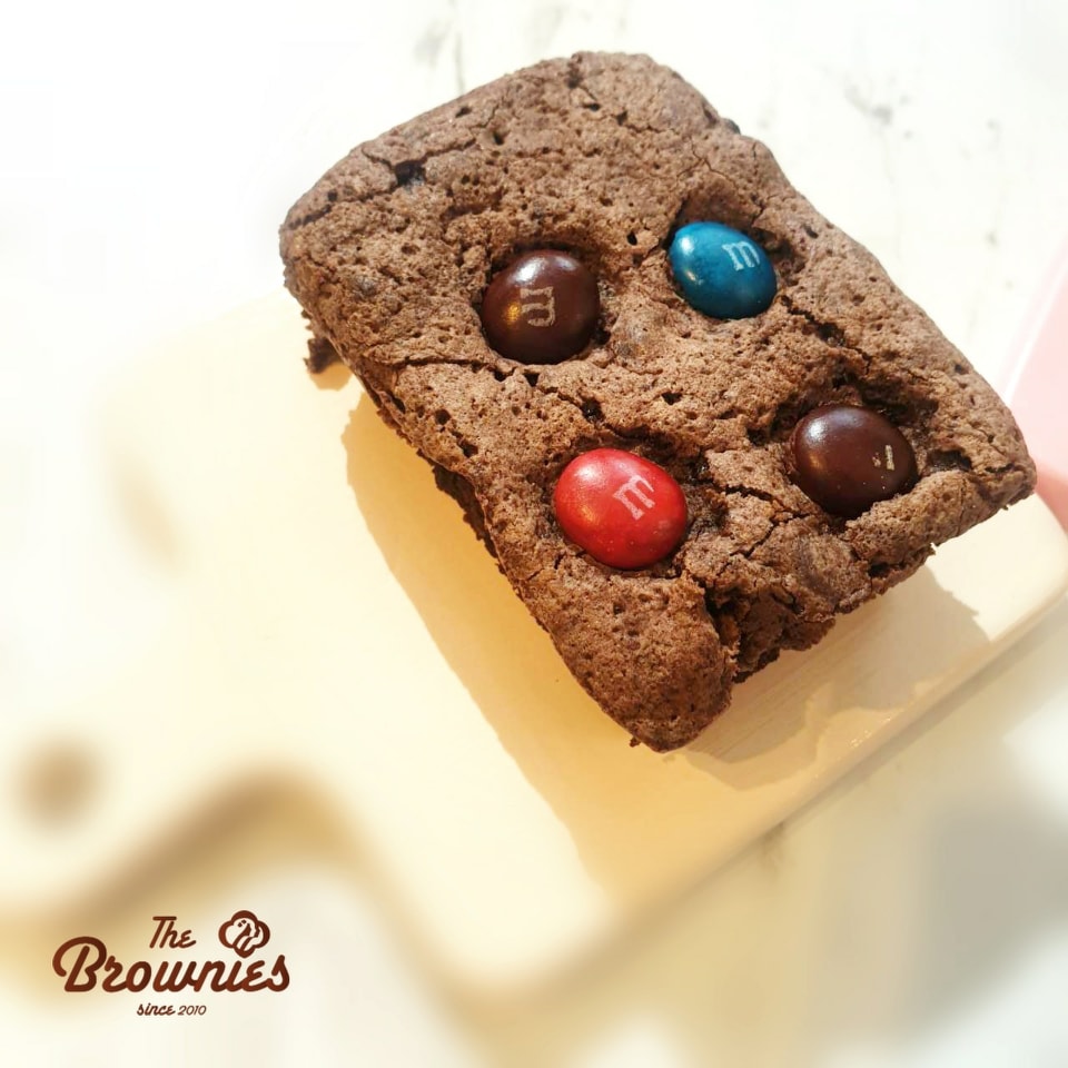 Perfect Bakery, ปลาวี่ ดีเสิร์ท คาเฟ่, A&amp;T Brownie, Memorize Brownie, Black Futon, The Brownies, Only Brownie, Brett___Bake, นัทเบเกอรี่ พิษณุโลก : NUT Bakery