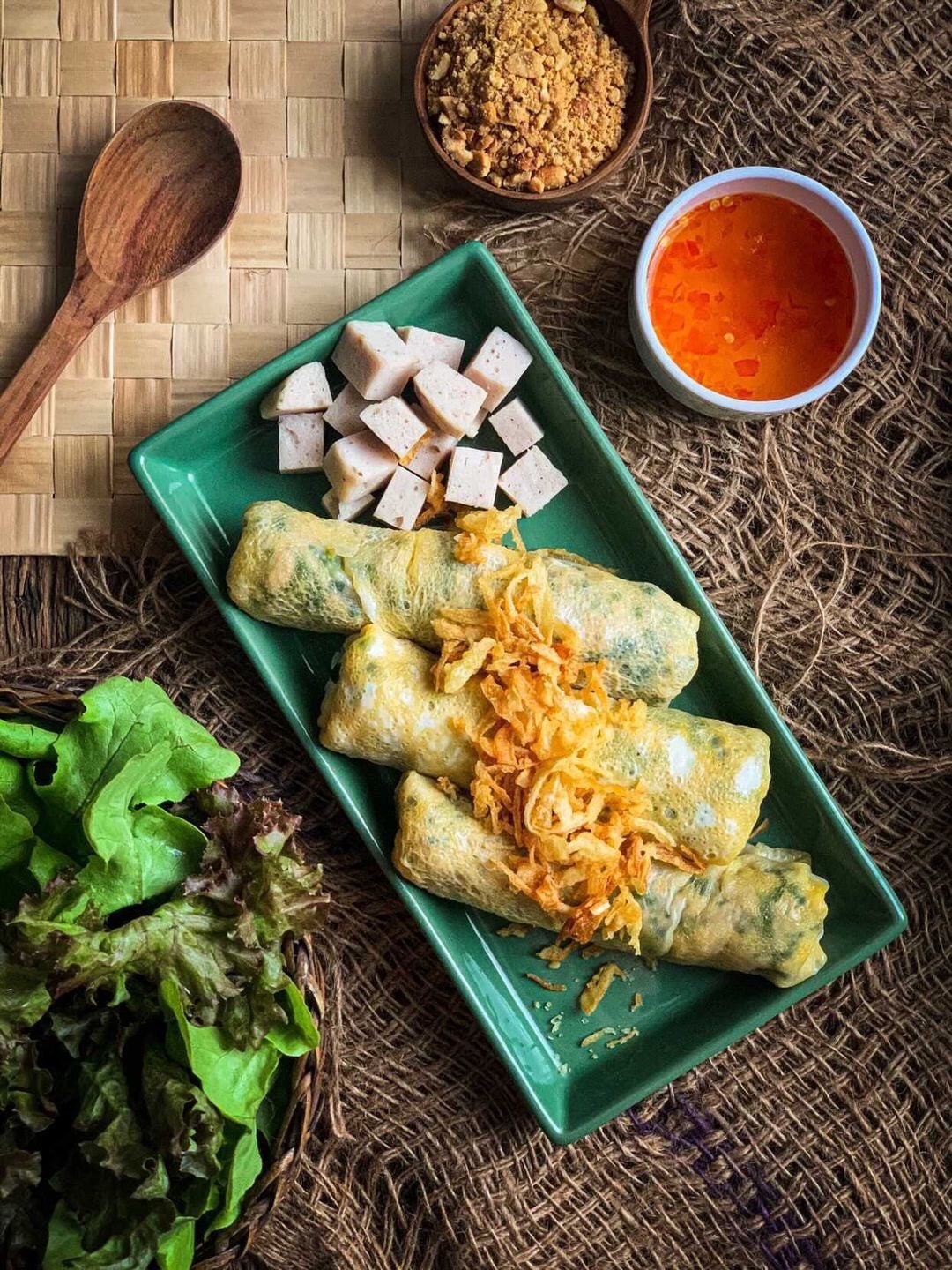 อิ่มเอิบแหนมเนือง, แอมเฮือง อาหารเวียตนาม, M.J. แหนมเนือง หนองคาย พลับพลาชัย, Arunee Cuisine, เชิญตะวัน, คำม่วน แหนมเนือง, สาขาหทัยราษฏร์, บ้านเวียดนาม คลอง4, Winner House, Pho Van, พี่หยองแหนมเนือง, วิลลี่แหนมเนือง Delivery, So Saigon เมืองทองธานี, กรีน แหนมเนือง, Saigon Recipe, Eat Viet, ครัวเมืองเว้ ลาว-ญวน, แหนมเนืองลับแล, แหนมเนืองคุณอ้อ, ลองดู, SAIGON VIETNAMESE RESTAURANT, โรงแรม ASIA HOTEL, VT แหนมเนือง, สาขาพระราม9, MJ แหนมเนืองอาหารเวียดนาม-อีสาน ทวีวัฒนา, ยัมมี่ แหนมเนือง เซ็นจูรี่ อ่อนนุช, Thuyền, แหนมเนืองนายช่าง Delivery