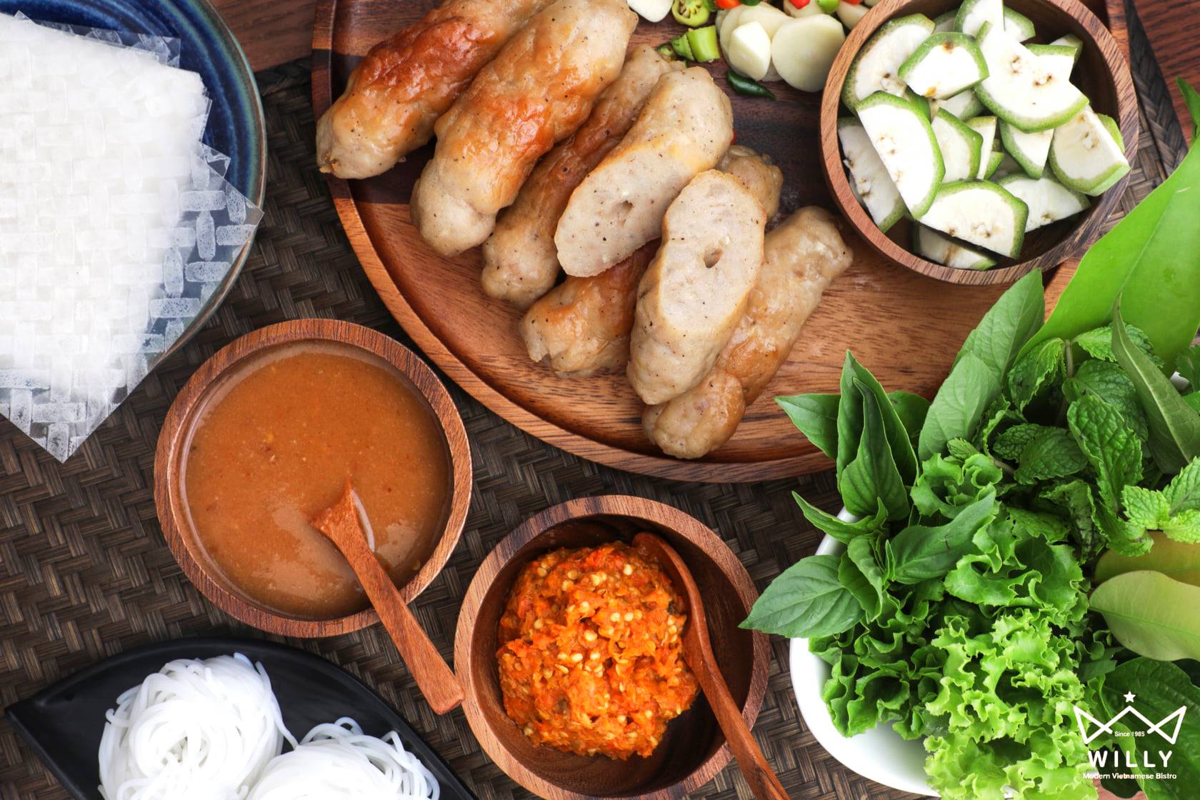 อิ่มเอิบแหนมเนือง, แอมเฮือง อาหารเวียตนาม, M.J. แหนมเนือง หนองคาย พลับพลาชัย, Arunee Cuisine, เชิญตะวัน, คำม่วน แหนมเนือง, สาขาหทัยราษฏร์, บ้านเวียดนาม คลอง4, Winner House, Pho Van, พี่หยองแหนมเนือง, วิลลี่แหนมเนือง Delivery, So Saigon เมืองทองธานี, กรีน แหนมเนือง, Saigon Recipe, Eat Viet, ครัวเมืองเว้ ลาว-ญวน, แหนมเนืองลับแล, แหนมเนืองคุณอ้อ, ลองดู, SAIGON VIETNAMESE RESTAURANT, โรงแรม ASIA HOTEL, VT แหนมเนือง, สาขาพระราม9, MJ แหนมเนืองอาหารเวียดนาม-อีสาน ทวีวัฒนา, ยัมมี่ แหนมเนือง เซ็นจูรี่ อ่อนนุช, Thuyền, แหนมเนืองนายช่าง Delivery