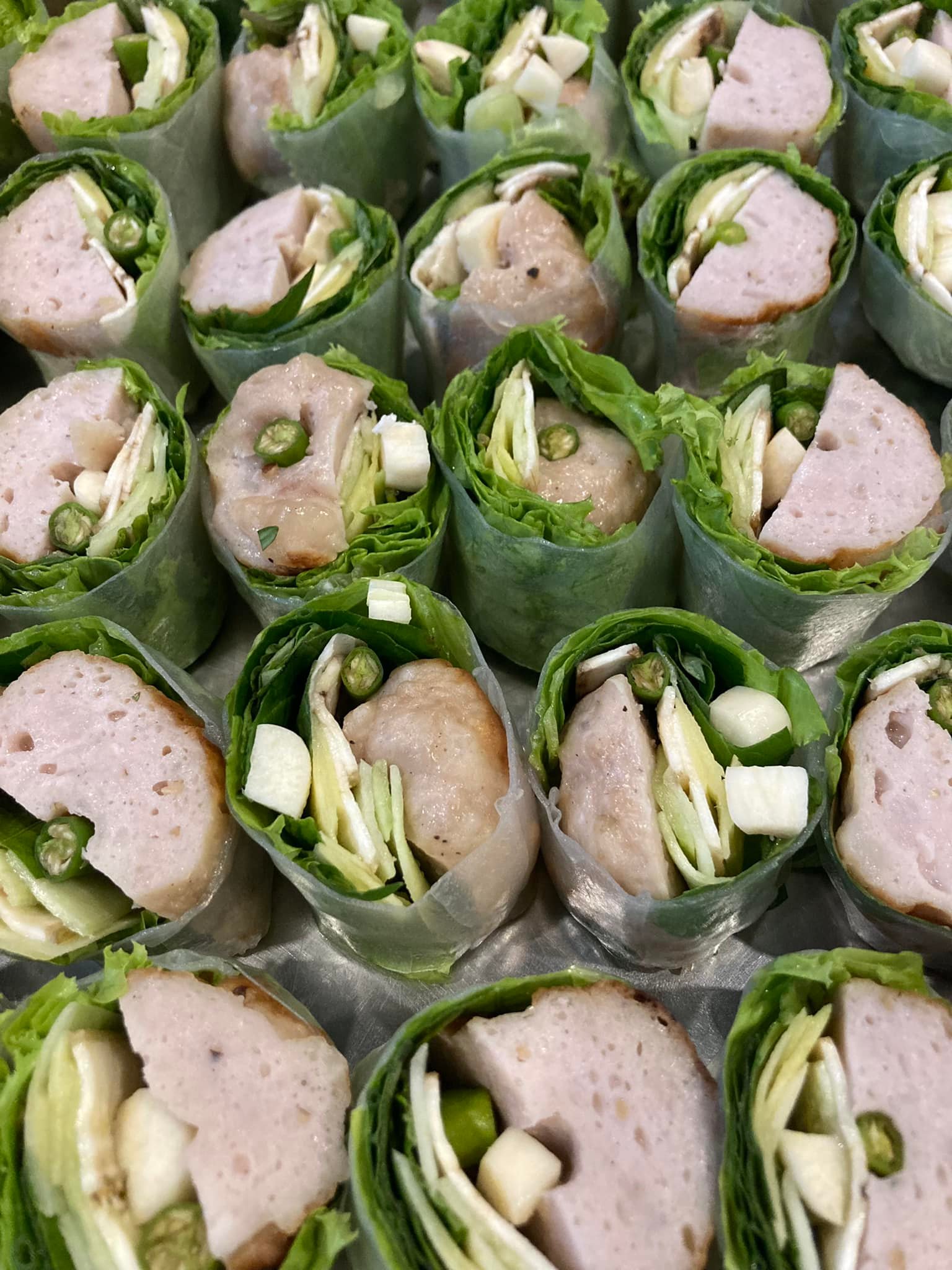 อิ่มเอิบแหนมเนือง, แอมเฮือง อาหารเวียตนาม, M.J. แหนมเนือง หนองคาย พลับพลาชัย, Arunee Cuisine, เชิญตะวัน, คำม่วน แหนมเนือง, สาขาหทัยราษฏร์, บ้านเวียดนาม คลอง4, Winner House, Pho Van, พี่หยองแหนมเนือง, วิลลี่แหนมเนือง Delivery, So Saigon เมืองทองธานี, กรีน แหนมเนือง, Saigon Recipe, Eat Viet, ครัวเมืองเว้ ลาว-ญวน, แหนมเนืองลับแล, แหนมเนืองคุณอ้อ, ลองดู, SAIGON VIETNAMESE RESTAURANT, โรงแรม ASIA HOTEL, VT แหนมเนือง, สาขาพระราม9, MJ แหนมเนืองอาหารเวียดนาม-อีสาน ทวีวัฒนา, ยัมมี่ แหนมเนือง เซ็นจูรี่ อ่อนนุช, Thuyền, แหนมเนืองนายช่าง Delivery