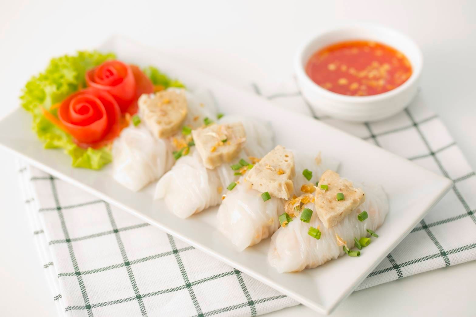 อิ่มเอิบแหนมเนือง, แอมเฮือง อาหารเวียตนาม, M.J. แหนมเนือง หนองคาย พลับพลาชัย, Arunee Cuisine, เชิญตะวัน, คำม่วน แหนมเนือง, สาขาหทัยราษฏร์, บ้านเวียดนาม คลอง4, Winner House, Pho Van, พี่หยองแหนมเนือง, วิลลี่แหนมเนือง Delivery, So Saigon เมืองทองธานี, กรีน แหนมเนือง, Saigon Recipe, Eat Viet, ครัวเมืองเว้ ลาว-ญวน, แหนมเนืองลับแล, แหนมเนืองคุณอ้อ, ลองดู, SAIGON VIETNAMESE RESTAURANT, โรงแรม ASIA HOTEL, VT แหนมเนือง, สาขาพระราม9, MJ แหนมเนืองอาหารเวียดนาม-อีสาน ทวีวัฒนา, ยัมมี่ แหนมเนือง เซ็นจูรี่ อ่อนนุช, Thuyền, แหนมเนืองนายช่าง Delivery