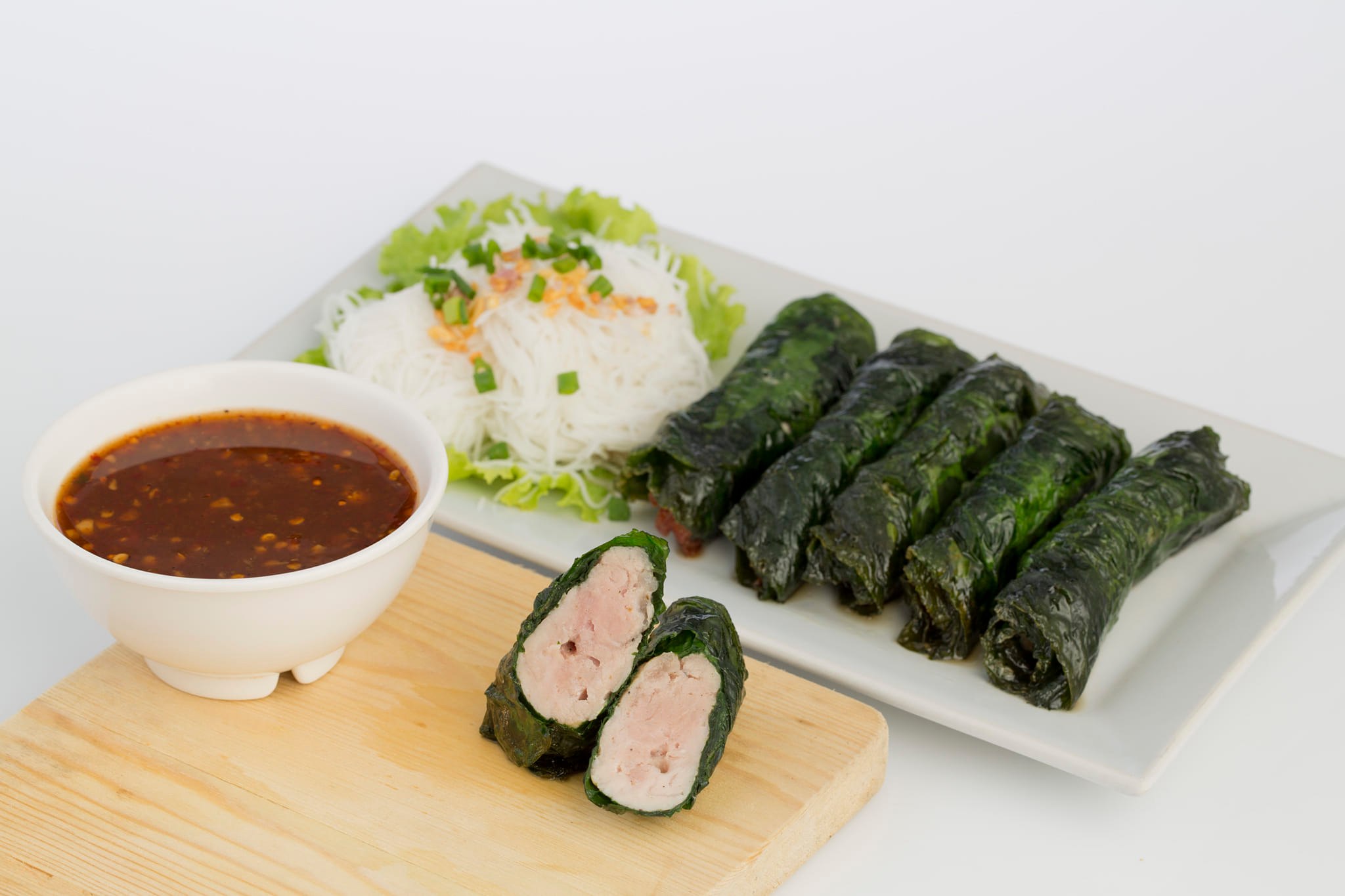 อิ่มเอิบแหนมเนือง, แอมเฮือง อาหารเวียตนาม, M.J. แหนมเนือง หนองคาย พลับพลาชัย, Arunee Cuisine, เชิญตะวัน, คำม่วน แหนมเนือง, สาขาหทัยราษฏร์, บ้านเวียดนาม คลอง4, Winner House, Pho Van, พี่หยองแหนมเนือง, วิลลี่แหนมเนือง Delivery, So Saigon เมืองทองธานี, กรีน แหนมเนือง, Saigon Recipe, Eat Viet, ครัวเมืองเว้ ลาว-ญวน, แหนมเนืองลับแล, แหนมเนืองคุณอ้อ, ลองดู, SAIGON VIETNAMESE RESTAURANT, โรงแรม ASIA HOTEL, VT แหนมเนือง, สาขาพระราม9, MJ แหนมเนืองอาหารเวียดนาม-อีสาน ทวีวัฒนา, ยัมมี่ แหนมเนือง เซ็นจูรี่ อ่อนนุช, Thuyền, แหนมเนืองนายช่าง Delivery