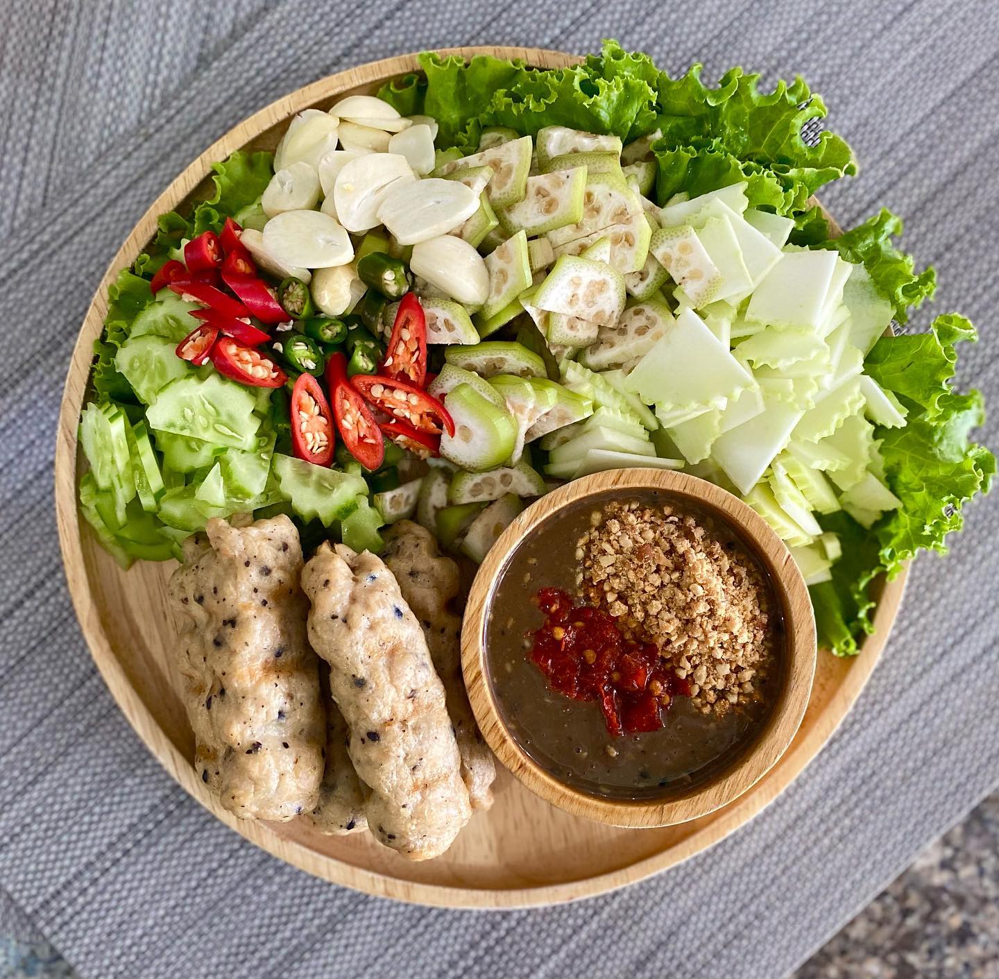 อิ่มเอิบแหนมเนือง, แอมเฮือง อาหารเวียตนาม, M.J. แหนมเนือง หนองคาย พลับพลาชัย, Arunee Cuisine, เชิญตะวัน, คำม่วน แหนมเนือง, สาขาหทัยราษฏร์, บ้านเวียดนาม คลอง4, Winner House, Pho Van, พี่หยองแหนมเนือง, วิลลี่แหนมเนือง Delivery, So Saigon เมืองทองธานี, กรีน แหนมเนือง, Saigon Recipe, Eat Viet, ครัวเมืองเว้ ลาว-ญวน, แหนมเนืองลับแล, แหนมเนืองคุณอ้อ, ลองดู, SAIGON VIETNAMESE RESTAURANT, โรงแรม ASIA HOTEL, VT แหนมเนือง, สาขาพระราม9, MJ แหนมเนืองอาหารเวียดนาม-อีสาน ทวีวัฒนา, ยัมมี่ แหนมเนือง เซ็นจูรี่ อ่อนนุช, Thuyền, แหนมเนืองนายช่าง Delivery