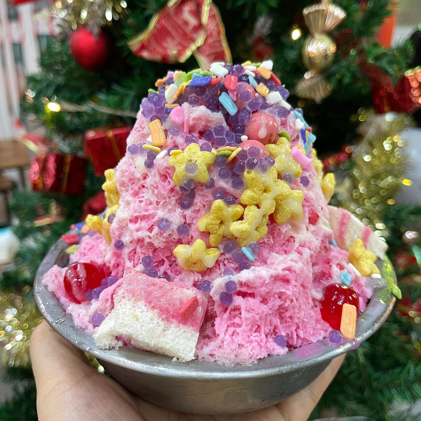 ไสใส, น้ำแข็งไสหว่าหวา, ANG BAO, สาขา Siam Square One, ชื่นใจ, เช็งซิมอี๊ , สาขาเสาชิงช้า, Sweettime, เฮงเฮงอี๊ โชคชัย 4 คุณแวว