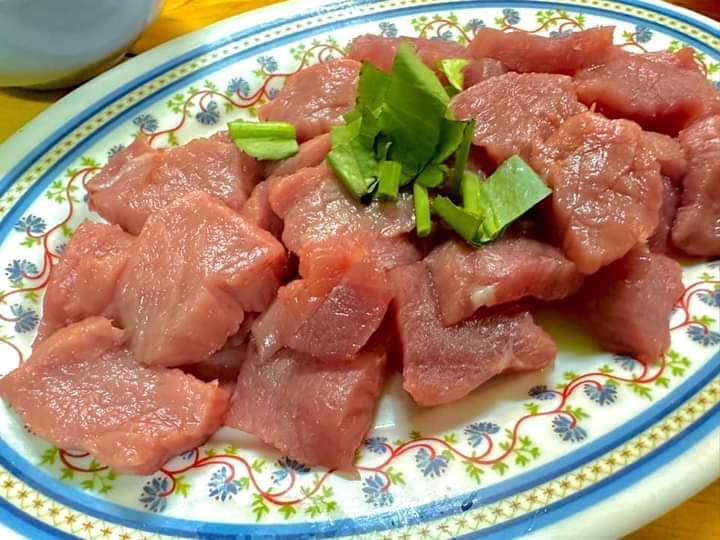 เจ๊โอว, กุยช่ายอาแปะเจ้าเก่า, มณีจ๋า ซีฟู้ด, ตุ้งแฉ่เตาถ่าน, เสน่ห์ ลาบก้อย, ต้าเสี่ยวหม่าล่า, อั่งเป่าหม่าล่าชาบู, ซ้งเป็ดพะโล้, สาขาสามย่าน, Engchuan Chufang, สมบูรณ์โภชนา, สาขาบรรทัดทอง, เอ๋ ซีฟู้ด, ทับทิม, พาข้าว-บรรทัดทอง, ก๋วยเตี๋ยวเอี่ยมน้อย, โจ๊กสามย่าน, สาขาบรรทัดทอง, เจ๊เกียง, เช็งซิมอี๊, สาขาสเตเดียมวัน, ลูกชิ้นปลาบรรทัดทอง, แหลกไม่แหลก, Kemuri, หมูสะเต๊ะ ซีอิ๊วดำ มิ้งโภชนา, ยำเจ้ศรี, น้ำเต้าหู้เจ๊วรรณ, ตั้งซุ่ยเฮงโภชนา, ปังเด็ด, สาขาบรรทัดทอง, ท่าน้ำนัว Thanamnua, บัวลอยปริญญา ลาวาไส้ทะลัก, รสดีเด็ด บ้านคุณนพ, Roddeeded BAAN KHUN NOP, ทวีโชคหมูกะทะ สาขา9 บรรทัดทอง