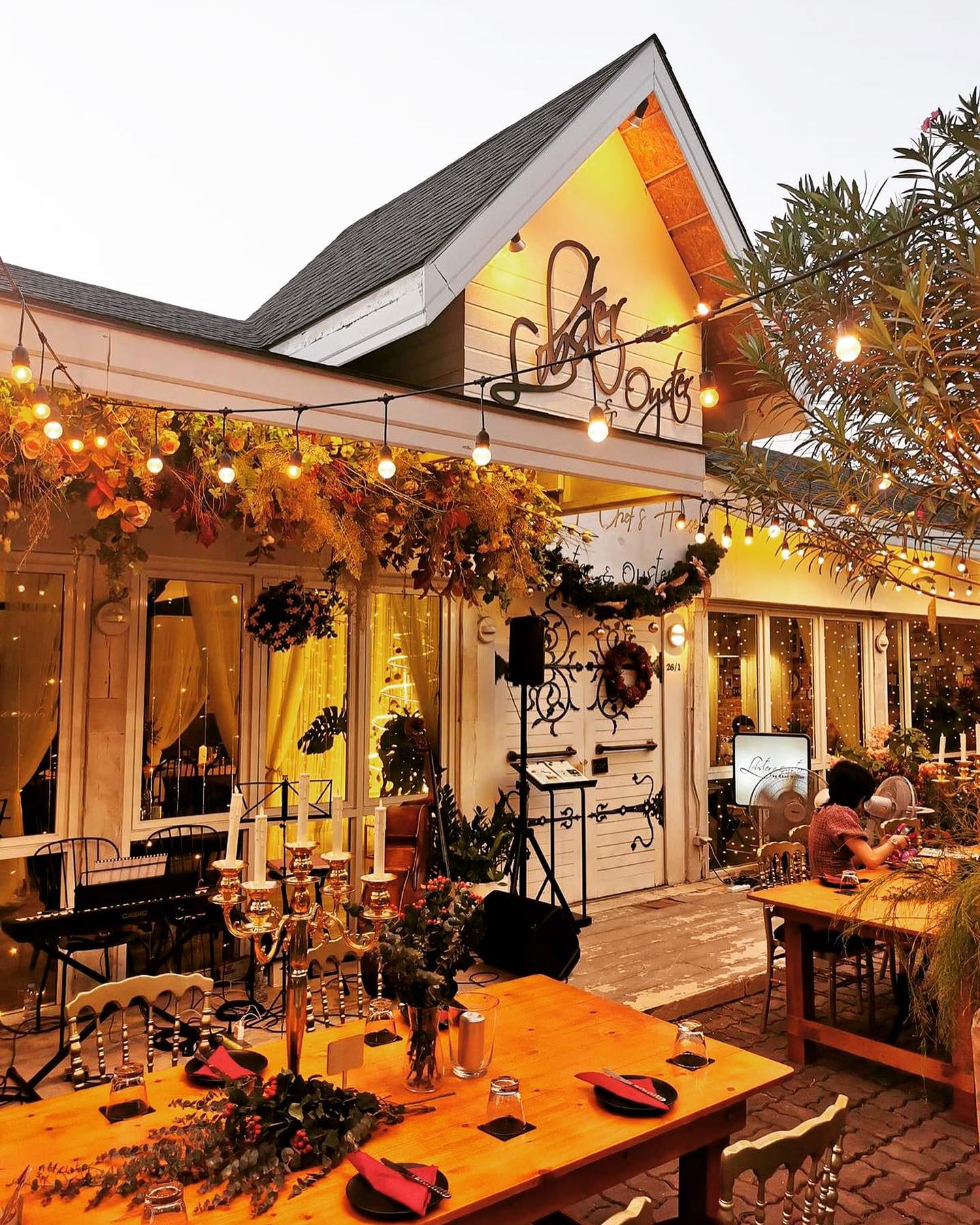 oystermania, The Dock, Lobster &amp; Oyster, เล็ก &amp; รัตน์ซีฟู้ด, Oyster Bay Bangkok