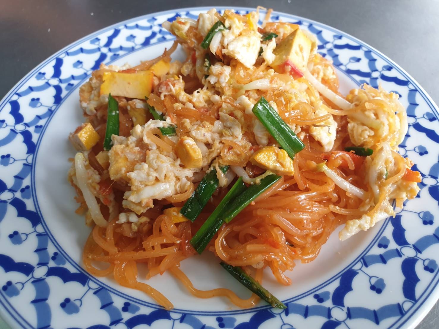 บ้านใหญ่ผัดไทยเตาถ่าน, ผัดไทยคุณยาย เสนาวิลล่า, ซอย7 แฮปปี้แลนด์, ผัดไทยหน้าช่องฯ, ผัดไทยายแถม ถนนวิสุทธิกษัตริย์, ทิพย์สมัย ผัดไทยประตูผี, ลุงภา ผัดไทย เจ้าเก่า, ผัดไทยเสวย ลาดพร้าว71, ประทุมทิพย์ผัดไทย, ผัดไทยวังหิน Showปัง, พรพิมลผัดไทย หอยทอด ราดซอสมันกุ้งรัชดา3แยก8 , เฮงหอยทอดชาวเล, ผัดไทยไฟทะลุ, ผัดไท นรกแตก, ผัดไทยรสเด็ดวงเวียนใหญ่ ไม่ใส่ผงชูรส, สอบถามเพิ่มเติม โทร. 02 438 8388, ผัดไทเทเวศร์ 359