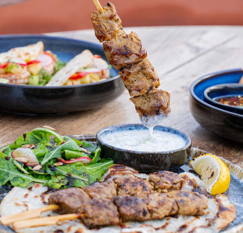 Unplan, ma na cafe', ปลาชุม : Plachum Café &amp; Bistro, Nava House Café - นาวา เฮ้าส์ คาเฟ่, Coffee 123, FarmVille Chachoengsao, บ้านพระจันทร์เวียน, กรีนวิลล์ ผักสลัดเสิร์ฟจากฟาร์ม , D•presso cafe, Baan Melon Desert, Red Cat Cafe ตลาดบ้านใหม่, Lifehouse Cafe &amp; Kitchen, T13 Café