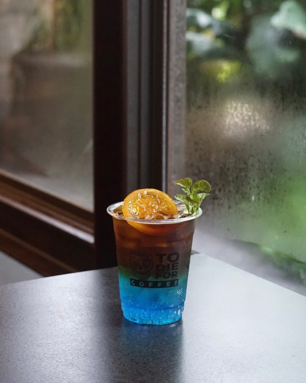 Way Coffee House, Piccolo BangSaen, Peaceful Cafe, Artory.cafe.crafts, Cubbie ‘s, To Die For Coffee, U Cafe &amp; Bakery, A blank coffee, Coffee Train, WON HOUSE, Standtall Coffee, Small House Coffee 