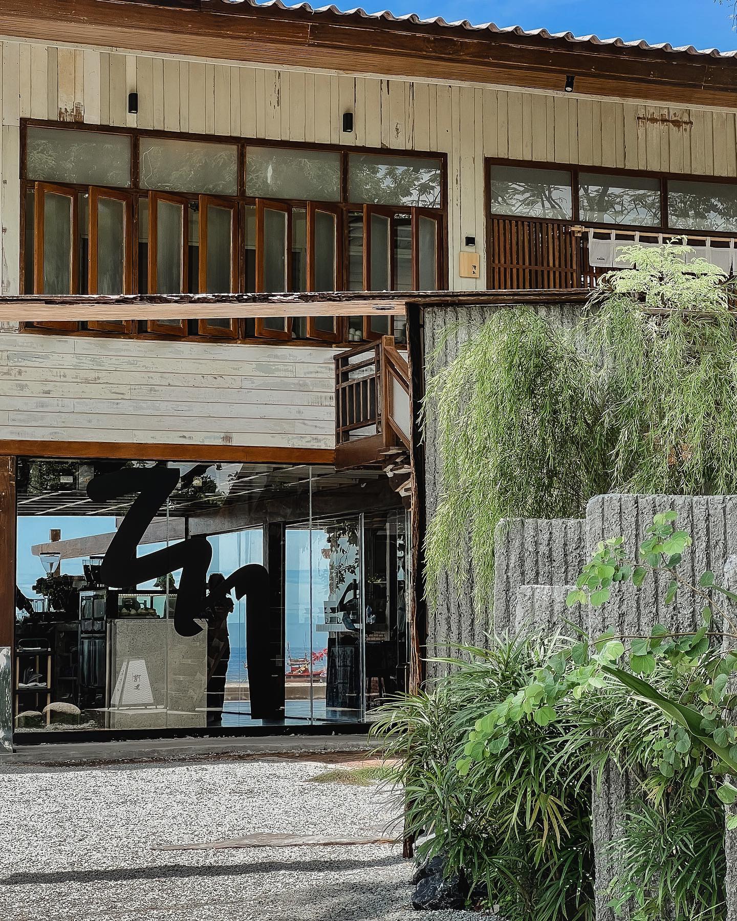 Way Coffee House, Piccolo BangSaen, Peaceful Cafe, Artory.cafe.crafts, Cubbie ‘s, To Die For Coffee, U Cafe &amp; Bakery, A blank coffee, Coffee Train, WON HOUSE, Standtall Coffee, Small House Coffee 