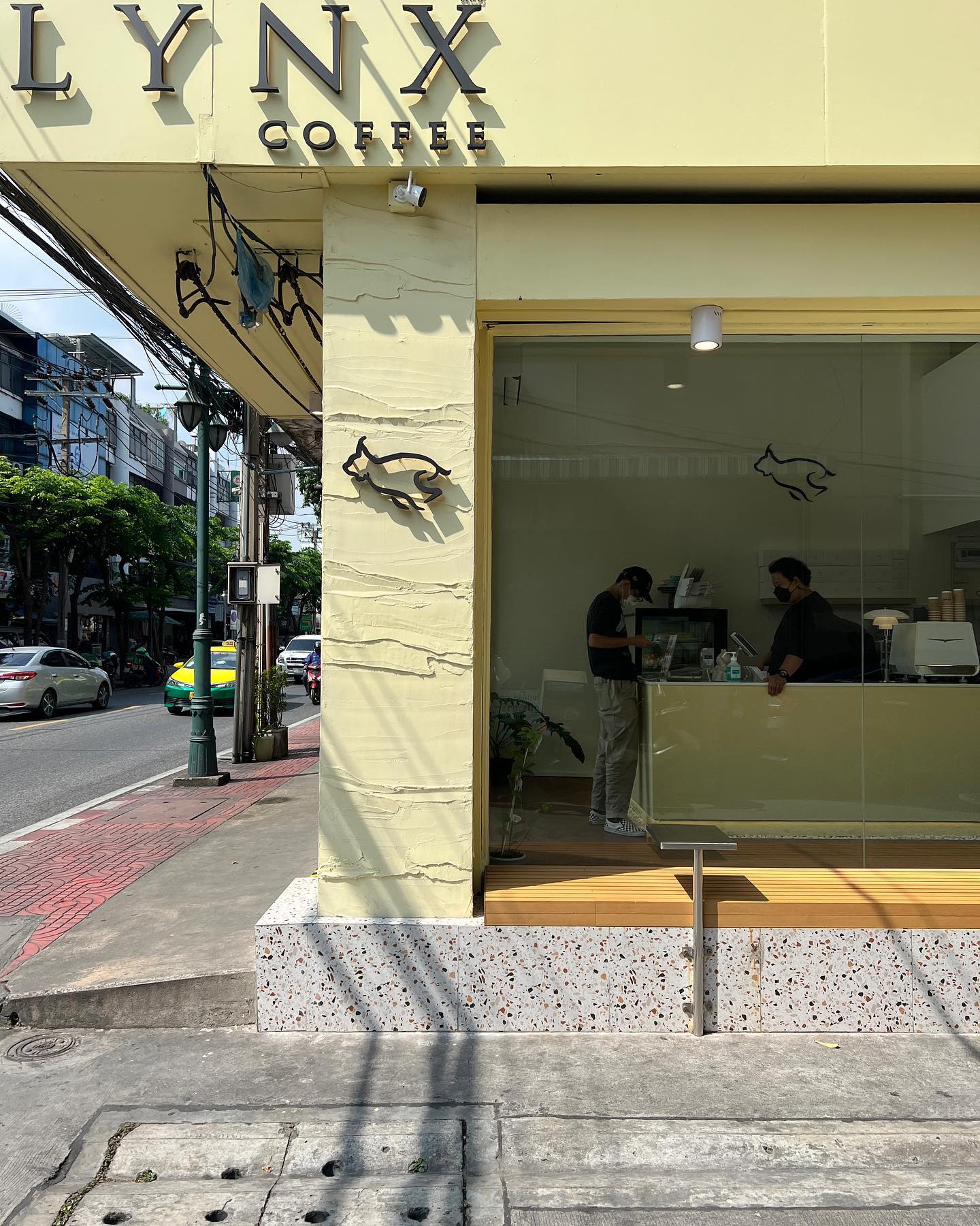 stuff.co, ARCH x CHANN Cafe, เฮโลนมสด, LYNX Coffee