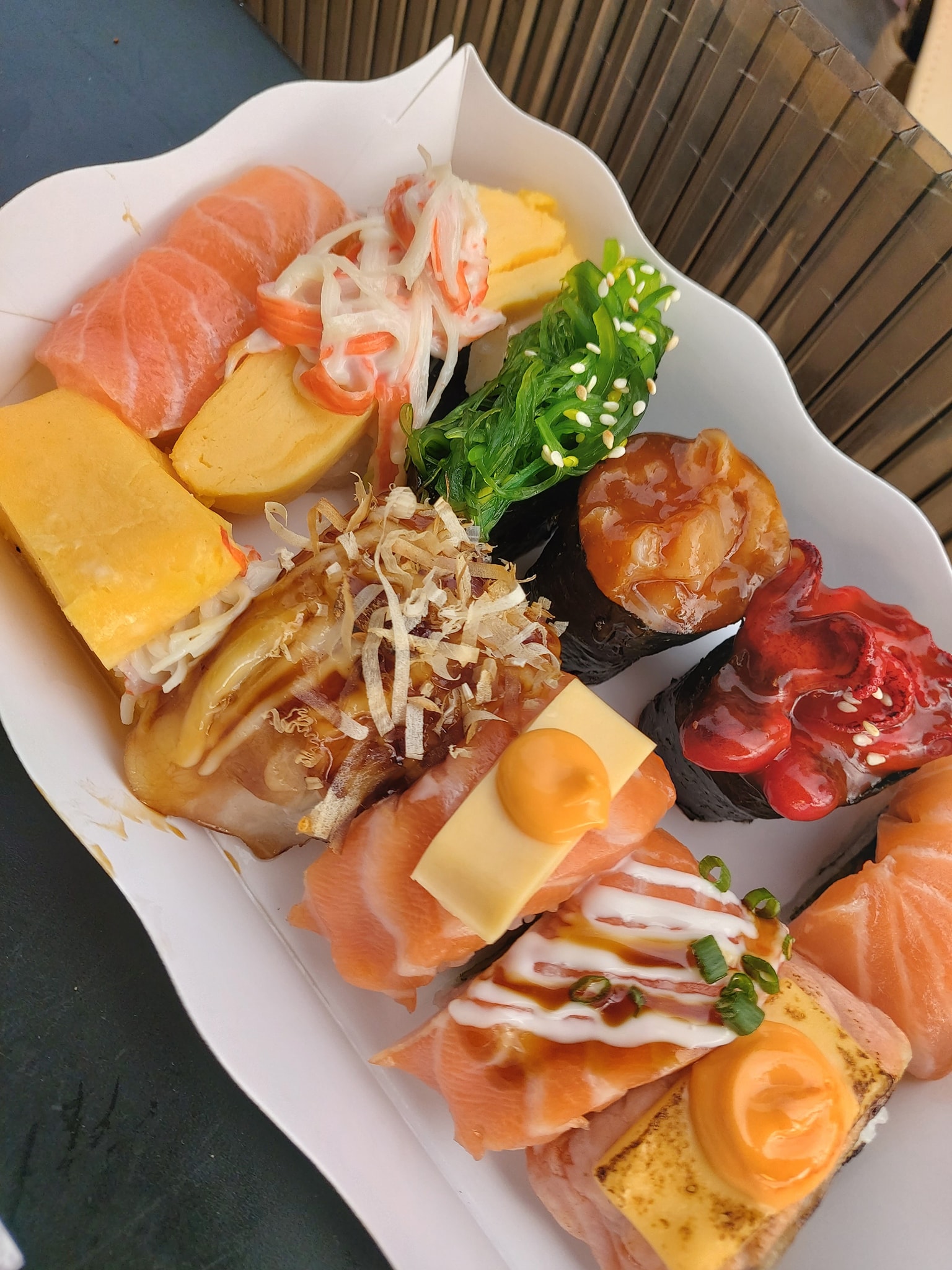 Salmon Cat, Yume plus sushi, ซูชิคุมะ ShuShi Kuma, จ่ามอส แซลม่อน ซีฟู๊ด, กินดิบ