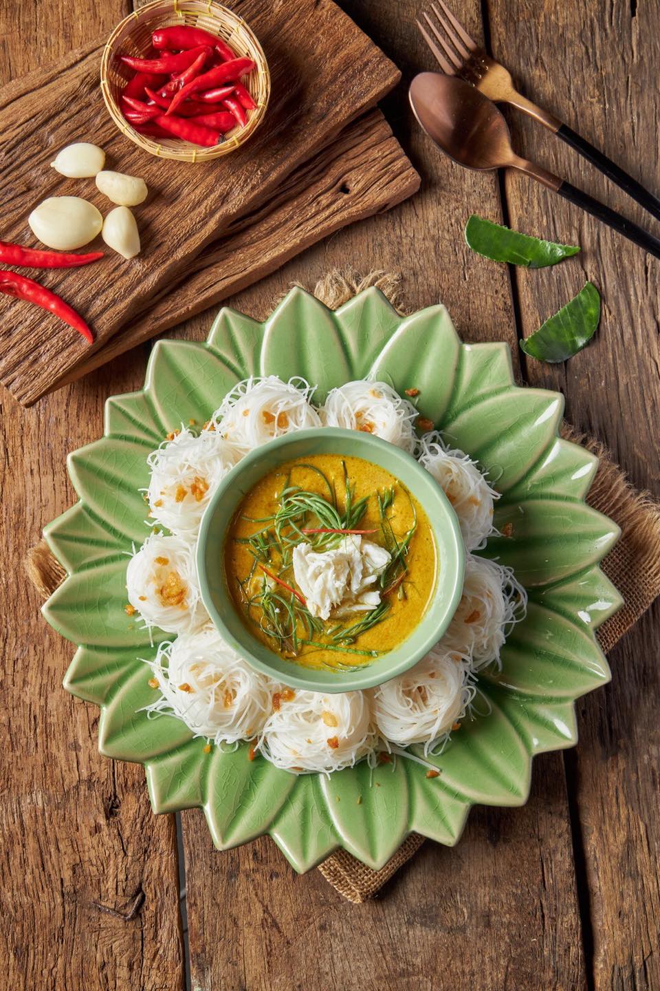 Grande Centre Point Ploenchit, ครัวจำแลง แปลงกาย, Sortrel Sathorn, บ้านน้ำเคียงดิน, ปลาอยู่เย็น, Samsen Villa, ครัวกรุงเทพ, Maldives Maodeep, Waterside Karaoke Restaurant, Little tree, The local Restaurant, Chocolate Ville, Ther Dining &amp; Bar, บ้านสุขนิยม, สวนอาหารบางบัว, แบมบูใหญ่, Craft Home , สวนอาหารซุ้มไผ่ เรโทร