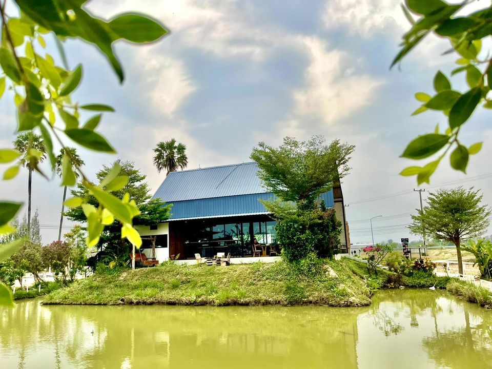 พริบพรี คาเฟ่, FOX COFF, Begiin, Coco&amp;coff, Good time Cafe', Me Cafe' Phetchaburi, Tumlay Cafe &amp; Bar, Ka-nod Café, พิเศษ กาแฟ, อากงคาเฟ่, LoveBread Thailand, SPACE TIME Cafe’ Phetchaburi, ณ โรงนา คาเฟ่