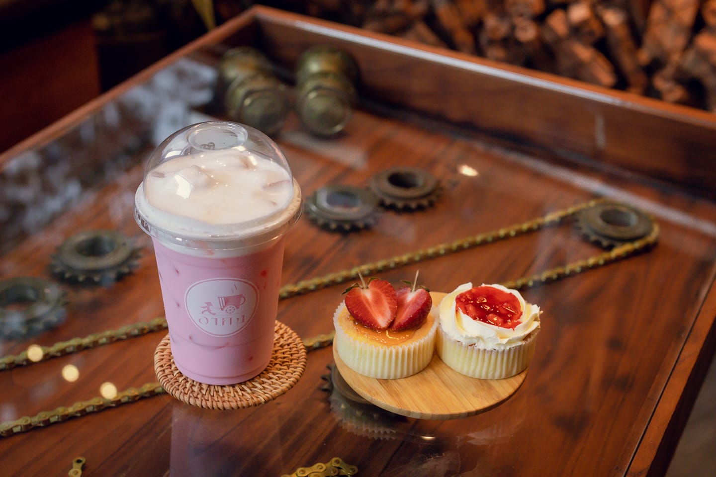 พริบพรี คาเฟ่, FOX COFF, Begiin, Coco&amp;coff, Good time Cafe', Me Cafe' Phetchaburi, Tumlay Cafe &amp; Bar, Ka-nod Café, พิเศษ กาแฟ, อากงคาเฟ่, LoveBread Thailand, SPACE TIME Cafe’ Phetchaburi, ณ โรงนา คาเฟ่