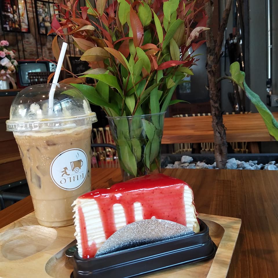 พริบพรี คาเฟ่, FOX COFF, Begiin, Coco&amp;coff, Good time Cafe', Me Cafe' Phetchaburi, Tumlay Cafe &amp; Bar, Ka-nod Café, พิเศษ กาแฟ, อากงคาเฟ่, LoveBread Thailand, SPACE TIME Cafe’ Phetchaburi, ณ โรงนา คาเฟ่