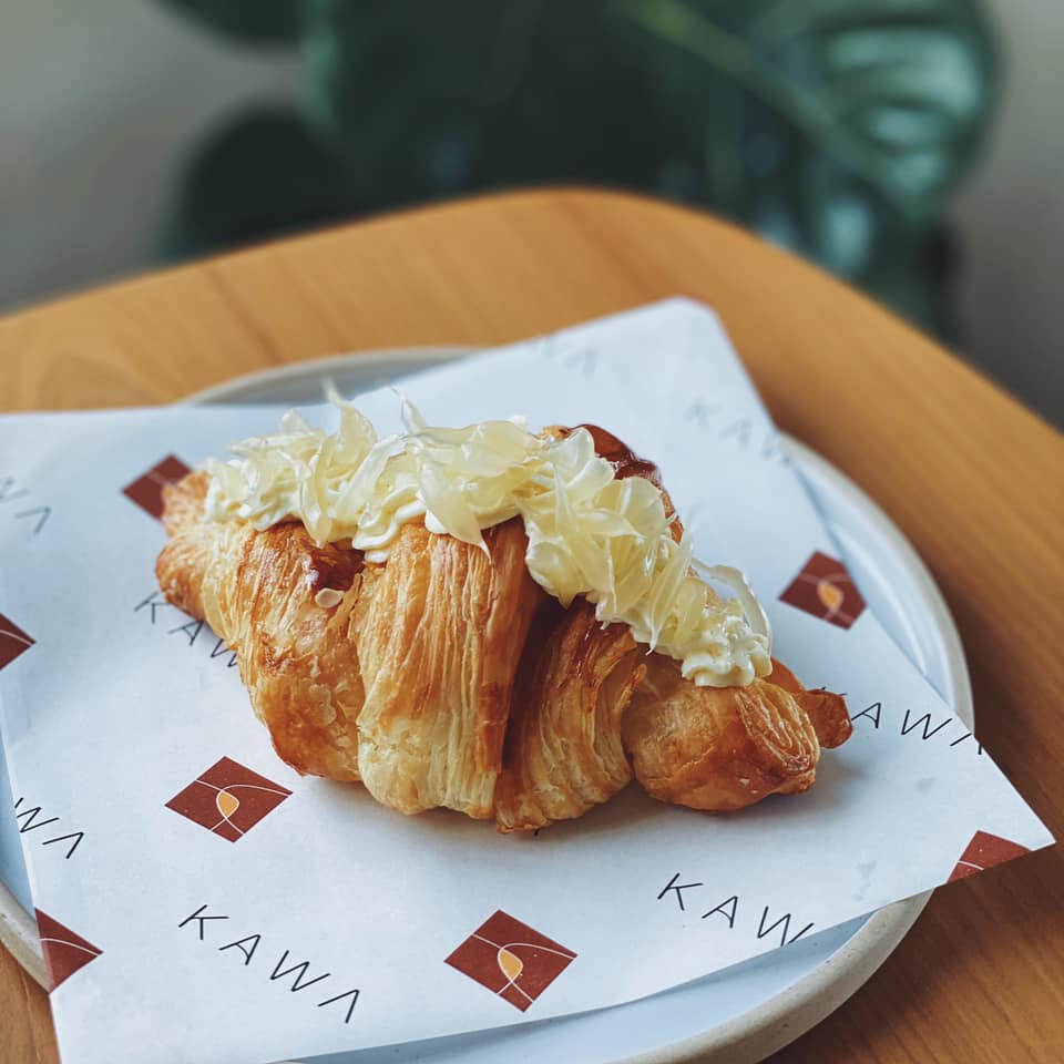 The Sine Cafe’, Whispering cafe, รักษ์น้ำคาเฟ่, Orenchi Cafe, KAWA Coffee and Co., Orenchi Specialty Coffee, Attitude Coffee, Memory House Cafe, In Garden Hut Cafe, ChataThammachart, She's The Legend Cafe, RIVA floating cafe, Good Mood House, นึก คาเฟ่ - วัดไร่ขิง, Ton Khao Terrace, CHADA Tea Boutique, Kark Crof.f