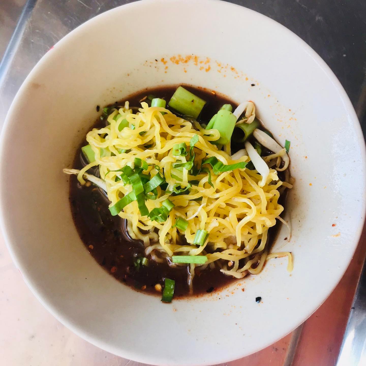 ก๋วยเตี๋ยวเรือในคลอง อยุธยา, กรุงเก่า"เตี๋ยวเรือ", ก๋วยเตี๋ยวเรือลวกปากริมคลอง & หมูกะทะ อยุธยา, ก๋วยเตี๋ยวเรืออยุธยา-โอชินสูตรโบราณ, ร้านก๋วยเตี๋ยวเรือโอ่งบนแพริมแม่น้ำน้อย, ก๋วยเตี๋ยวเรือกิมหลวน อยุธยา, ก๋วยเตี๋ยวเรือ ตาลเดี่ยว'เตี๋ยวเรือ, ก๋วยเตี๊ยวลุงแจ๊ะ (บัวหวาน), ร้านก๋วยเตี๋ยวตาไห (คลองท่อ), ก๋วยเตี๋ยวเรือแม่วันดี อยุธยา, ก๋วยเตี๋ยวเรือแม่ต่วม อยุธยา, ก๋วยเตี๋ยวเรือ เสือร้องไห้, ก๋วยเตี๋ยวเรือ "รสโจ๊ะ" ป้าไวท์, ก๋วยเตี๋ยวเรืออยุธยา ป้าษา2, ก๋วยเตี๋ยววัดใหญ่, ก๋วยเตี๋ยวเรือห้อยขา อยุธยา, ก๋วยเตี๋ยวเรือนายอ๊อฟ สูตร”ยายจง”รสดั้งเดิม, ไทยเทวา ก๋วยเตี๋ยวเรืออยุธยา, ต้อยตลาดแตก สาขาใหญ่ ก๋วยเตี๋ยวเรืออยุธยา