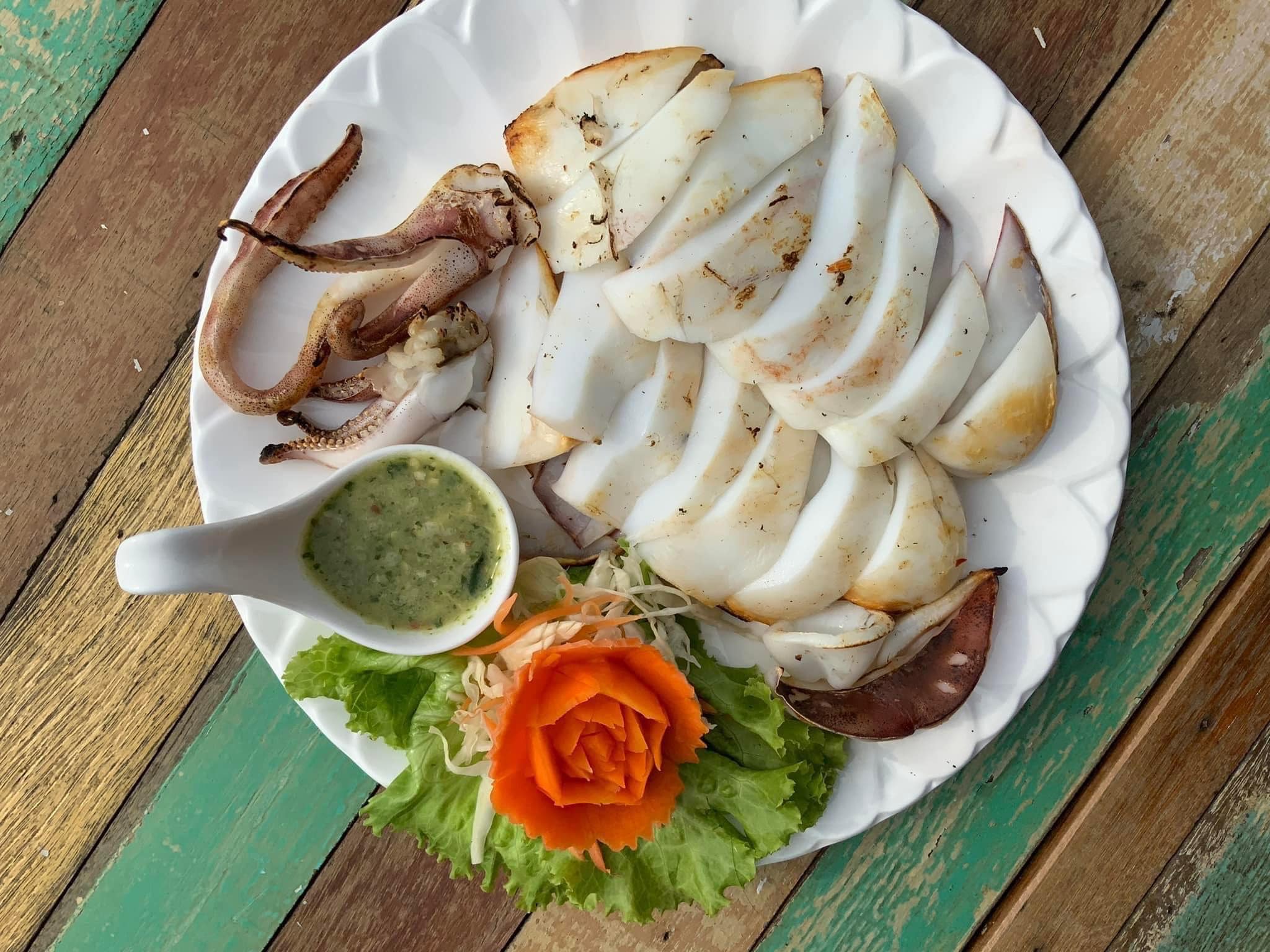 Pop View, ครัวบ้านกลางทะเล, Ripple Sea, ร้านลับหมึกช๊อต อ่าวอุดมซอย17, ร้านป๋าดำซีฟู้ด, ป้าแอ๊ดซีฟู๊ด, ติดดินซีฟู้ด, มุมอร่อย ศรีราชา, TOH CREW, เรือนน้ำซีฟู๊ด ศรีราชา, ครัวทะเล จันผา, ร้านอาหาร เฒ่าทะเล ซีฟู๊ด อ่าวอุดม, ร้านป้อมกินแล้วรวย