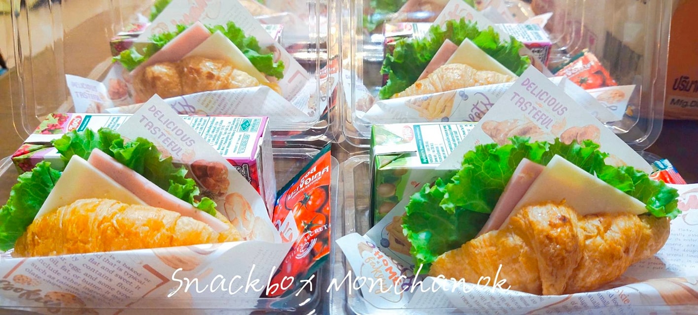 Muibakery, กินดี อยู่ดี by foreste cafe, The Waffle, Snack food.shop, Snackbox Monchanok, ไออุ่น, บ้านทองม้วน, Jaidee Homemade, ชื่นจิต chuenchit, Nara Snack Box - รับจัดเบรค, ว่าหรอย-waroi, KIN.D