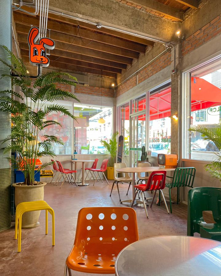 Treespresso cafe, Vigie Sist Café, Aki Choux Cream, Polaris Sunrise Café, MOJI Pool.Villa.icecream, MYTH OVEN, KonJohn coffee slowbar, Eleven Pillar Site, Home’S, Koffandthings.th, Playworks.cafeart, Tree of Life Cafe, Kramfeine, Millilit Cafe, TOMATO.cafe.cnx, MITTE MITTE, Soul Café mju, ZOHNG Coffee, ALSO cafe, Coffee Ngeggee, Graincafe.cnx, Later on cafe, สุขพอดี, FERN FOREST CAFÉ, Forest Bake, ภูฟิน, CHEEVIT CHEEVA, GoodVibes Cafe-Cnx, Chic 39, Zombie Café, Ristr8to, Neo Cafe', ชมนกชมไม้, เก้าคาเฟ่ นิมมาน