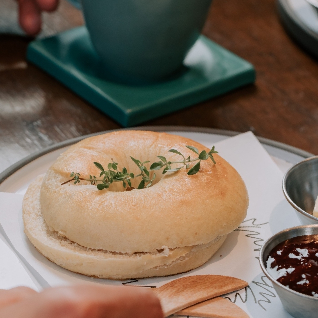 Treespresso cafe, Vigie Sist Café, Aki Choux Cream, Polaris Sunrise Café, MOJI Pool.Villa.icecream, MYTH OVEN, KonJohn coffee slowbar, Eleven Pillar Site, Home’S, Koffandthings.th, Playworks.cafeart, Tree of Life Cafe, Kramfeine, Millilit Cafe, TOMATO.cafe.cnx, MITTE MITTE, Soul Café mju, ZOHNG Coffee, ALSO cafe, Coffee Ngeggee, Graincafe.cnx, Later on cafe, สุขพอดี, FERN FOREST CAFÉ, Forest Bake, ภูฟิน, CHEEVIT CHEEVA, GoodVibes Cafe-Cnx, Chic 39, Zombie Café, Ristr8to, Neo Cafe', ชมนกชมไม้, เก้าคาเฟ่ นิมมาน