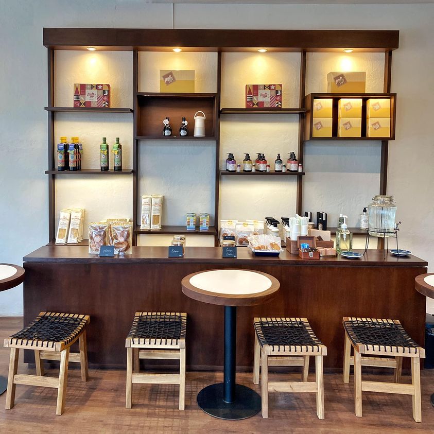 Treespresso cafe, Vigie Sist Café, Aki Choux Cream, Polaris Sunrise Café, MOJI Pool.Villa.icecream, MYTH OVEN, KonJohn coffee slowbar, Eleven Pillar Site, Home’S, Koffandthings.th, Playworks.cafeart, Tree of Life Cafe, Kramfeine, Millilit Cafe, TOMATO.cafe.cnx, MITTE MITTE, Soul Café mju, ZOHNG Coffee, ALSO cafe, Coffee Ngeggee, Graincafe.cnx, Later on cafe, สุขพอดี, FERN FOREST CAFÉ, Forest Bake, ภูฟิน, CHEEVIT CHEEVA, GoodVibes Cafe-Cnx, Chic 39, Zombie Café, Ristr8to, Neo Cafe', ชมนกชมไม้, เก้าคาเฟ่ นิมมาน