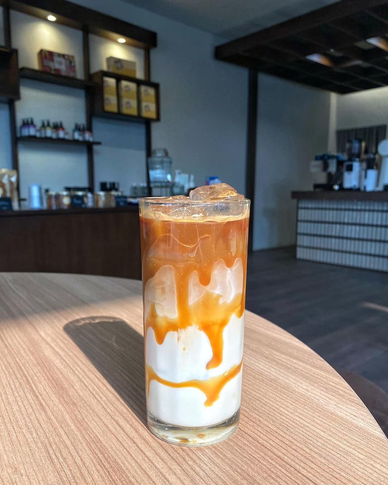 Treespresso cafe, Vigie Sist Café, Aki Choux Cream, Polaris Sunrise Café, MOJI Pool.Villa.icecream, MYTH OVEN, KonJohn coffee slowbar, Eleven Pillar Site, Home’S, Koffandthings.th, Playworks.cafeart, Tree of Life Cafe, Kramfeine, Millilit Cafe, TOMATO.cafe.cnx, MITTE MITTE, Soul Café mju, ZOHNG Coffee, ALSO cafe, Coffee Ngeggee, Graincafe.cnx, Later on cafe, สุขพอดี, FERN FOREST CAFÉ, Forest Bake, ภูฟิน, CHEEVIT CHEEVA, GoodVibes Cafe-Cnx, Chic 39, Zombie Café, Ristr8to, Neo Cafe', ชมนกชมไม้, เก้าคาเฟ่ นิมมาน