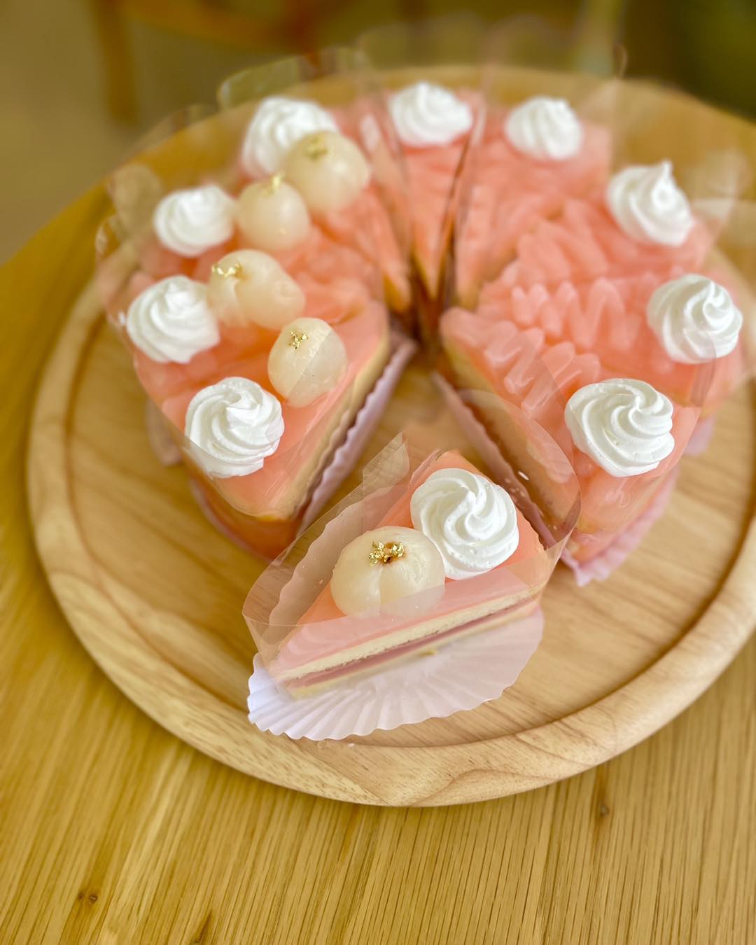 เรือนชายน้ำ Cafe&amp;Restaurant, ban.jingjo, See Sea Sun - แบบง่ายๆ, ขวัญข้าว ริเวอร์ไซด์, The sunflower cafe, KokoroCafe', FREJA Coffee &amp; Co, Rays River Cafe, Behind The Beans, พร้าวหอมคาเฟ่, Kinlamoon, House Cafe', บ้านสวนพาฝัน, La Bella Cafe, PakPap Cafe, ขมุน คาเฟ่ มหาชัย, Baanthaicafe, ดีกัน คาเฟ่, COCO CAFE'