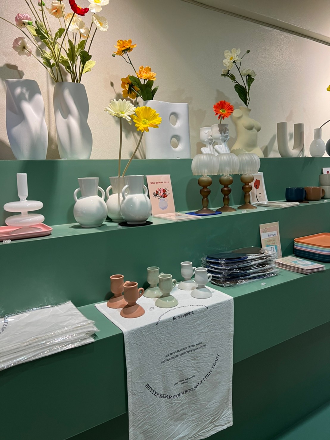 เรือนชายน้ำ Cafe&amp;Restaurant, ban.jingjo, See Sea Sun - แบบง่ายๆ, ขวัญข้าว ริเวอร์ไซด์, The sunflower cafe, KokoroCafe', FREJA Coffee &amp; Co, Rays River Cafe, Behind The Beans, พร้าวหอมคาเฟ่, Kinlamoon, House Cafe', บ้านสวนพาฝัน, La Bella Cafe, PakPap Cafe, ขมุน คาเฟ่ มหาชัย, Baanthaicafe, ดีกัน คาเฟ่, COCO CAFE'