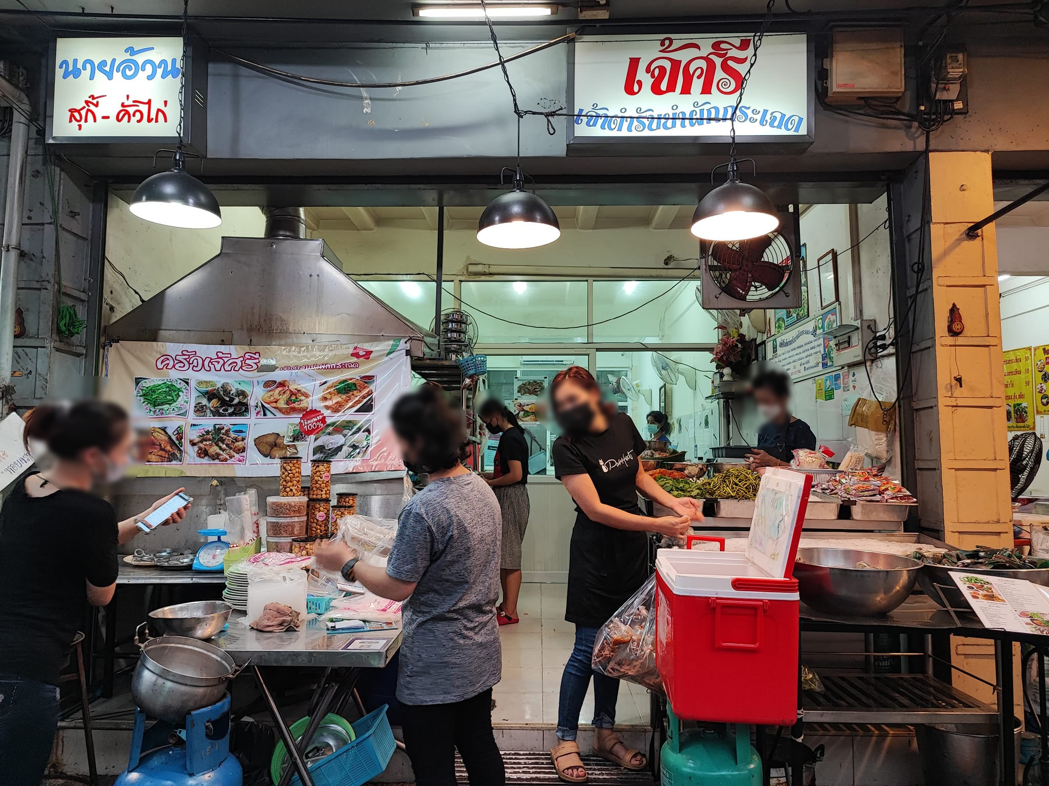 Sookdal Bangkok, ลูกชิ้นปลาบรรทัดทอง, โจ๊กสามย่าน, สาขาบรรทัดทอง, ตั้งซุ่ยเฮงโภชนา, ส้มส้ม ซีฟู้ด, Lust Ramen Thailand, สาขา Stadium One, เจ๊เกียง, TOOKPAK ถูกปาก, มนต์ นมสด | Mont Nomsod, แหลกไม่แหลก, หมูสะเต๊ะ ซีอิ๊วดำ มิ้งโภชนา, ยำเจ้ศรี, อั่งเป่าหม่าล่าชาบู