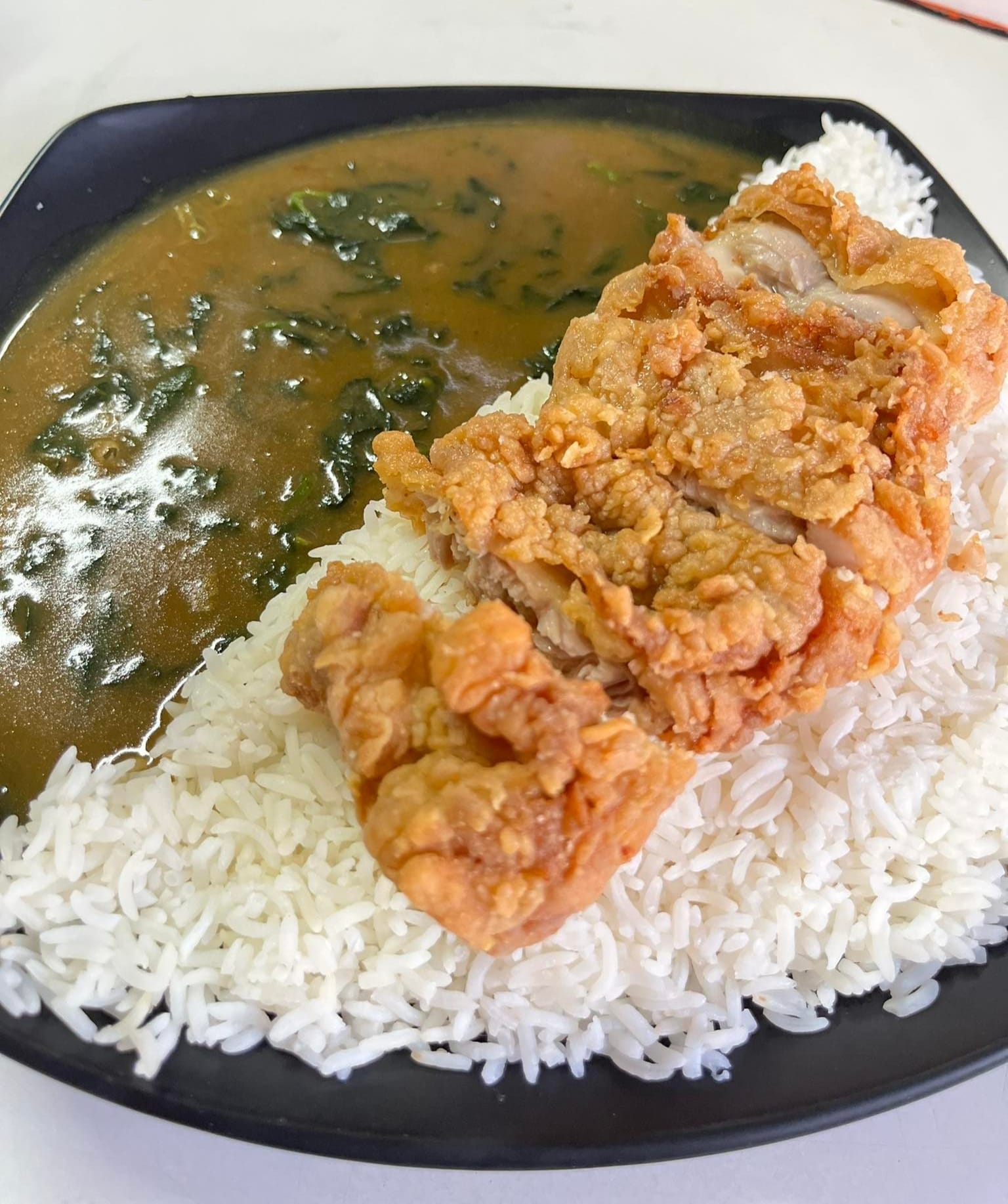 สวนชื่นสุข, Ar Restaurant Hatyai 嗳, ศิริ ต้มเลือดหมูหาดใหญ่, ไก่กรอบพี่เน่, ในรู, กุ๊กชัยติ่มซำ-ก๋วยเตี๋ยวราดหน้าปลากะพง, ร้านใต้ขอย ซอยตัน, กันเอง, หนานหยวน บะหมี่เกี๊ยวกุ้ง, สาขาปุณณกัณฑ์, ป่ายาง, บ้านก้ามปู, โชคดีแต่เตี้ยม บะกุ๊ดเต๋, ไก่ทอดหาดใหญ่มีนา, ร้านราดหน้าโกฉ่อน, ขนมจีนป้าชื่น, Space Bar, ขนมไข่เตาถ่านน้องนิล&amp;คาเฟ่, ข้าวต้มรถแดง